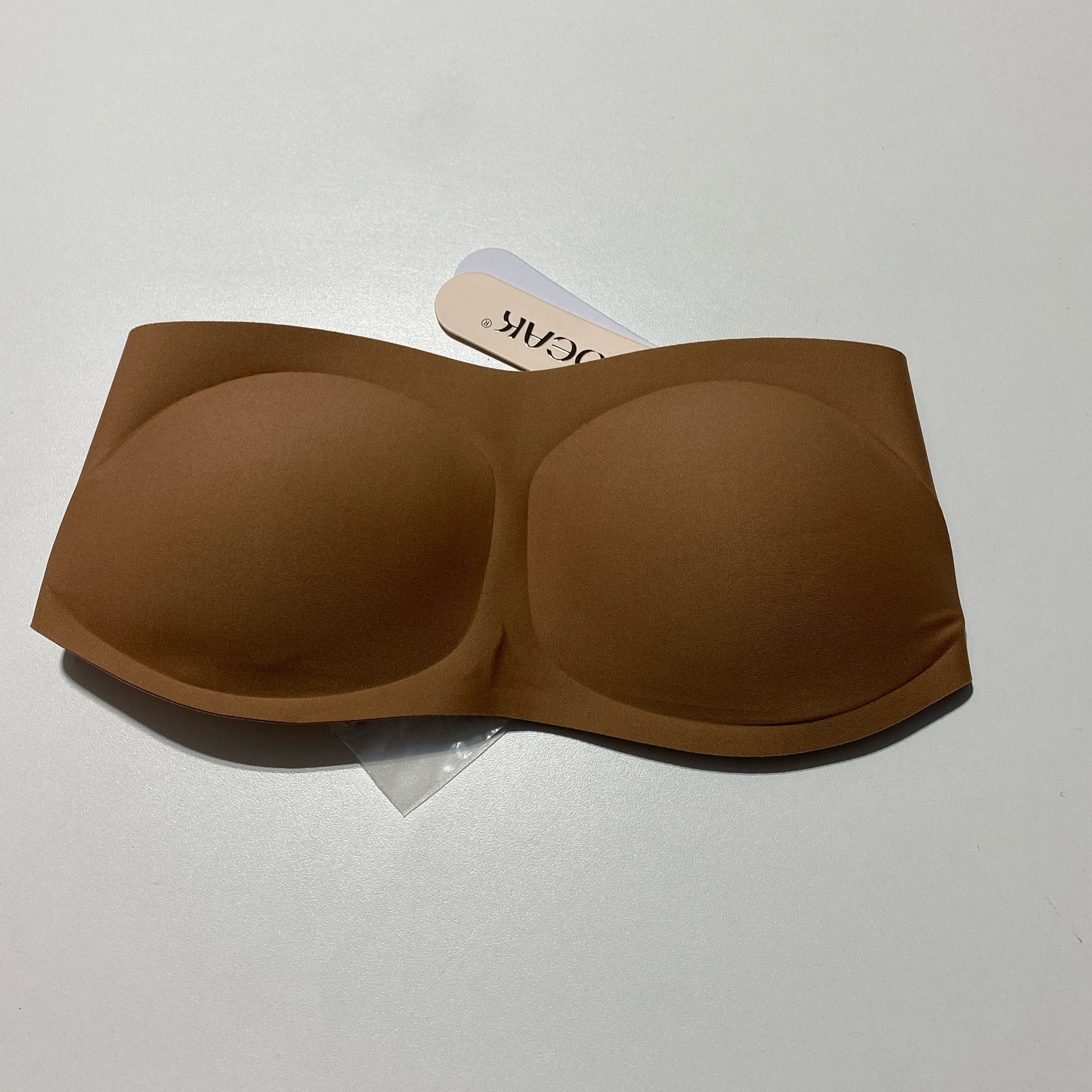 Back-UNT181145CND