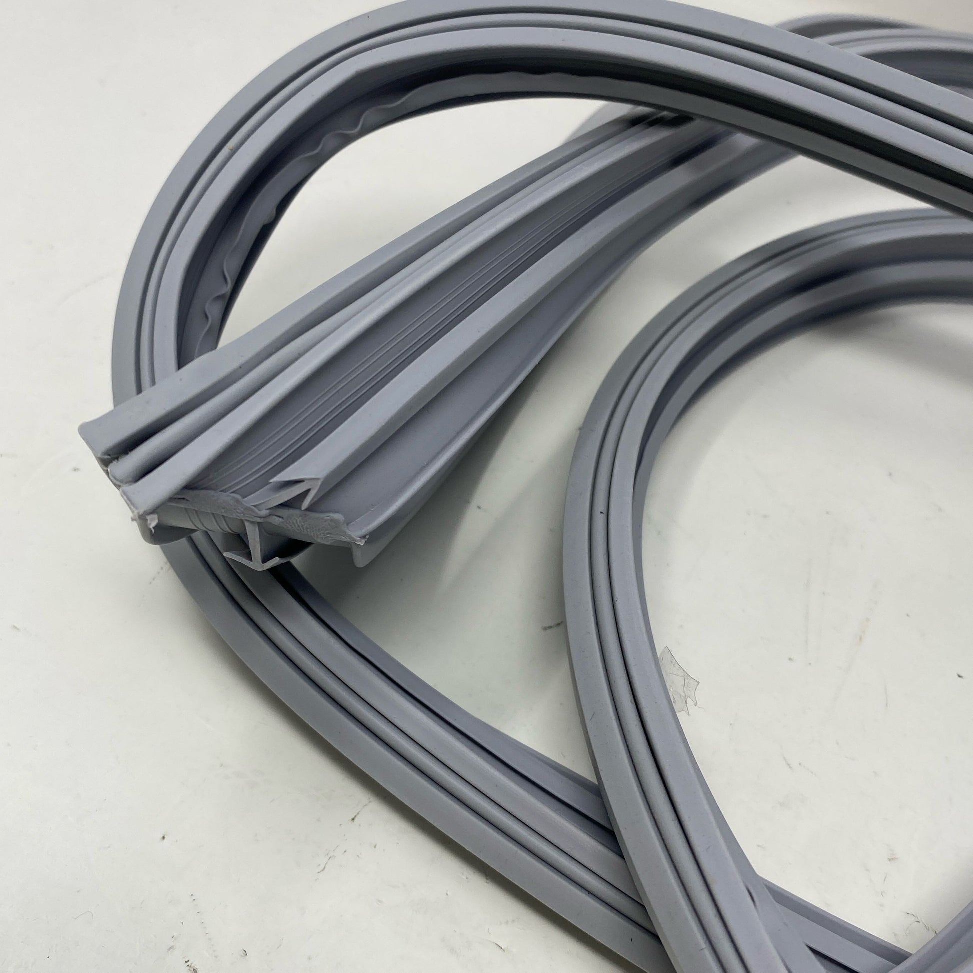 Serial #/Tag-UNT5168810JD