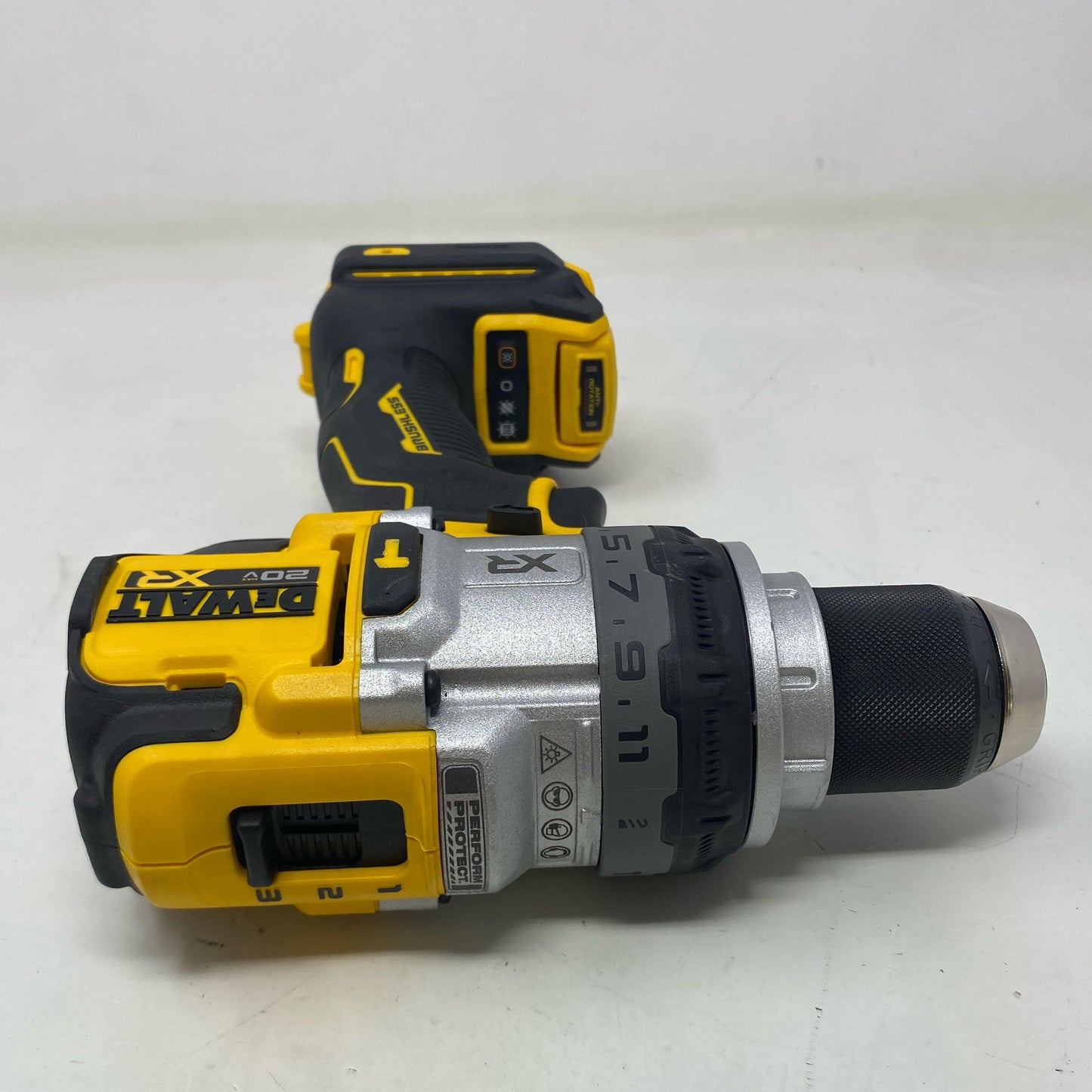 Back-LPNAC174161358