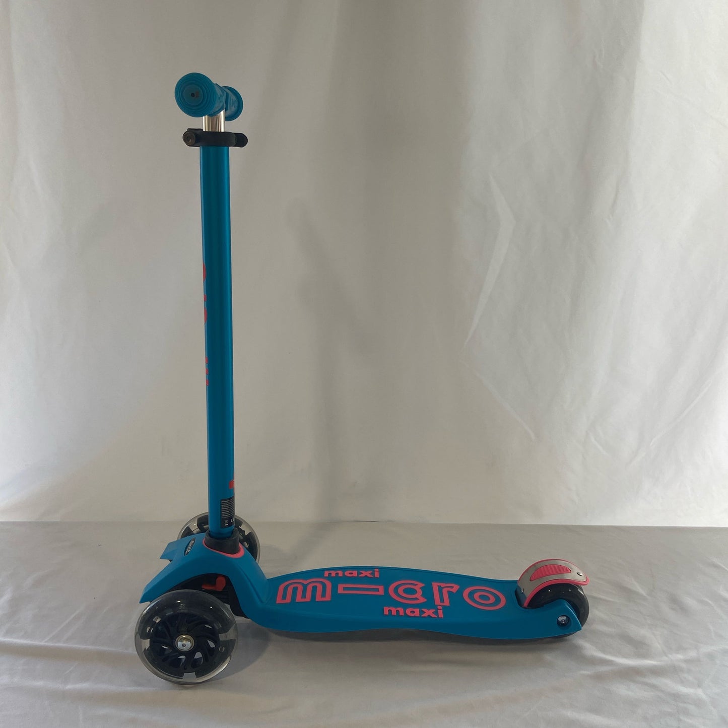 Front-LPNPMGX4352109