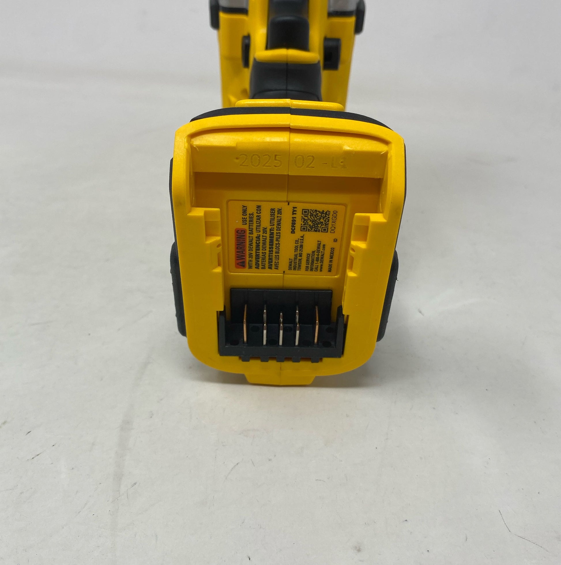 Bottom-UNT663877K8P5