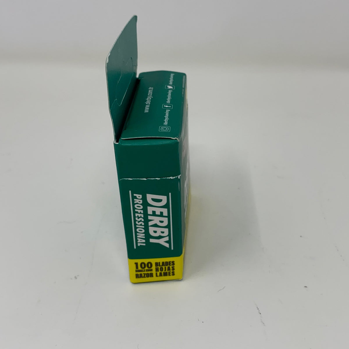 Left-UNT578245K9Q