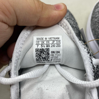 Serial #/Tag-UNT816340D9D
