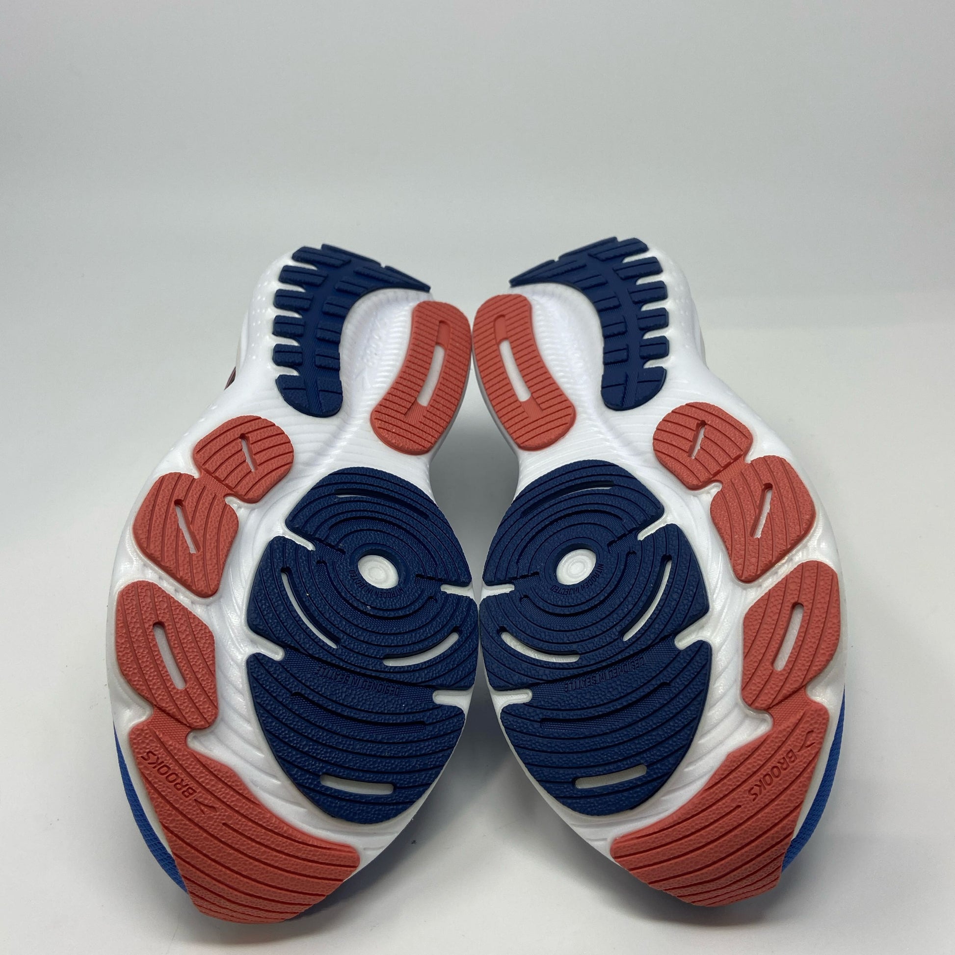 Bottom-UNT1649624B4