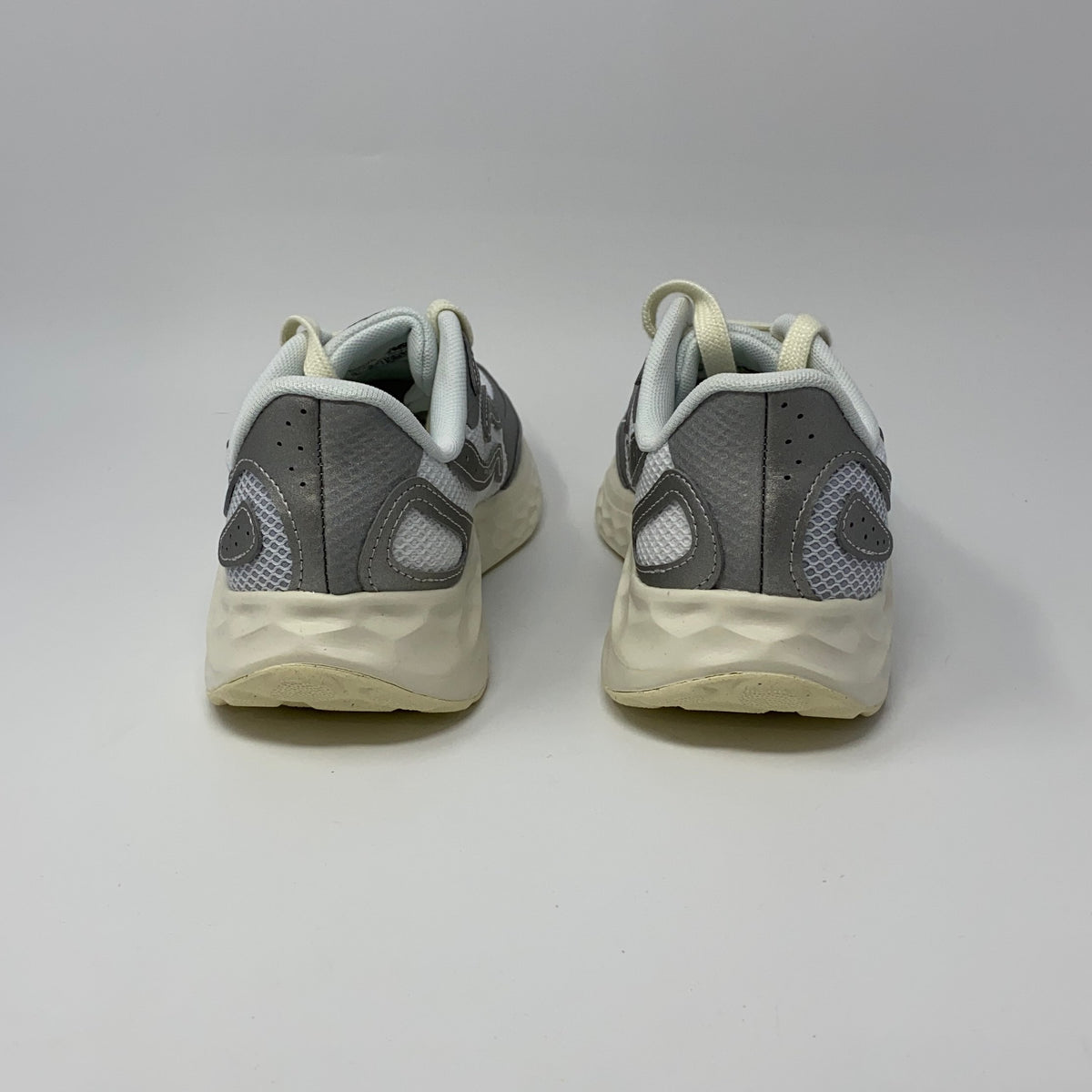 Left-UNT0053947JS