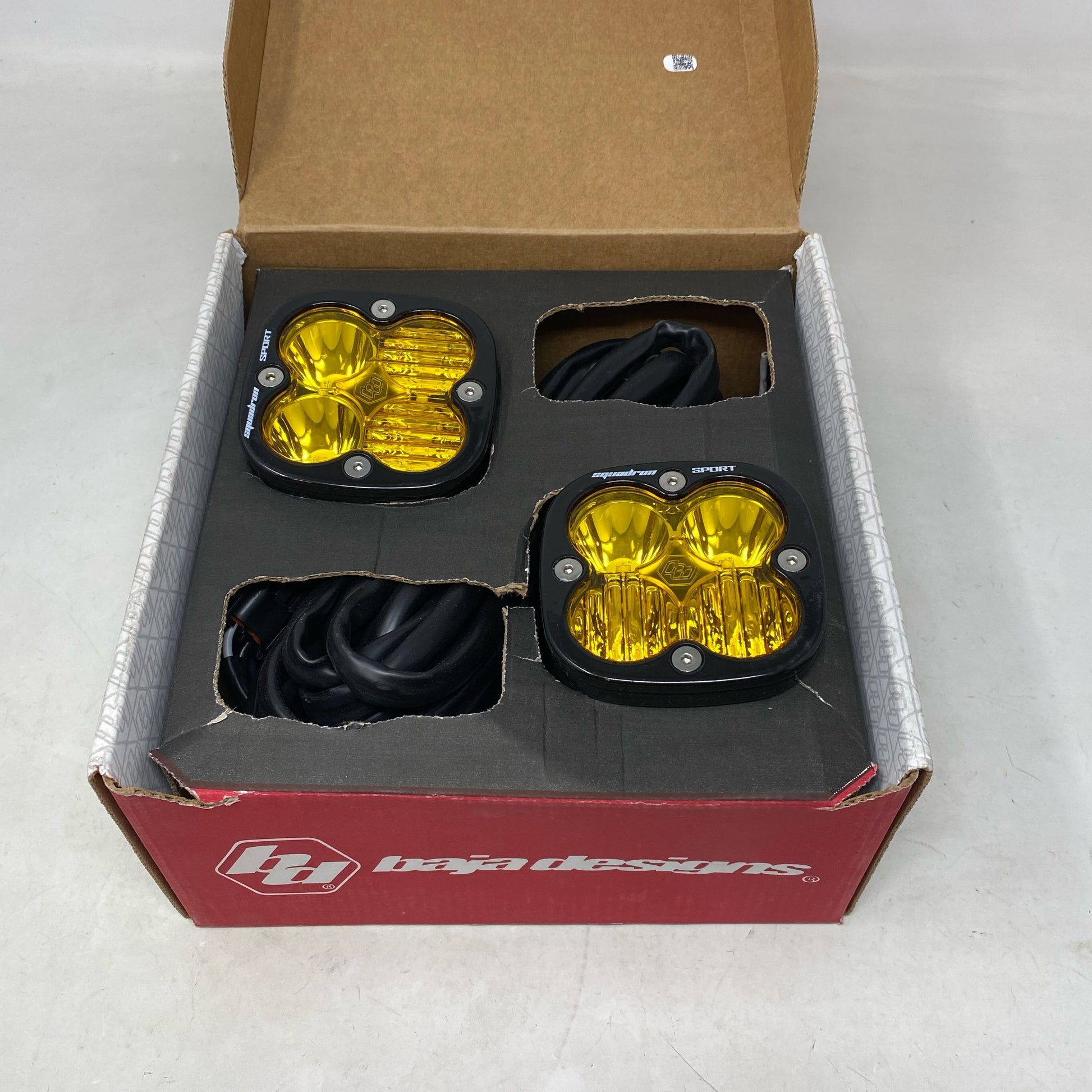 Front-UNT763003M1T