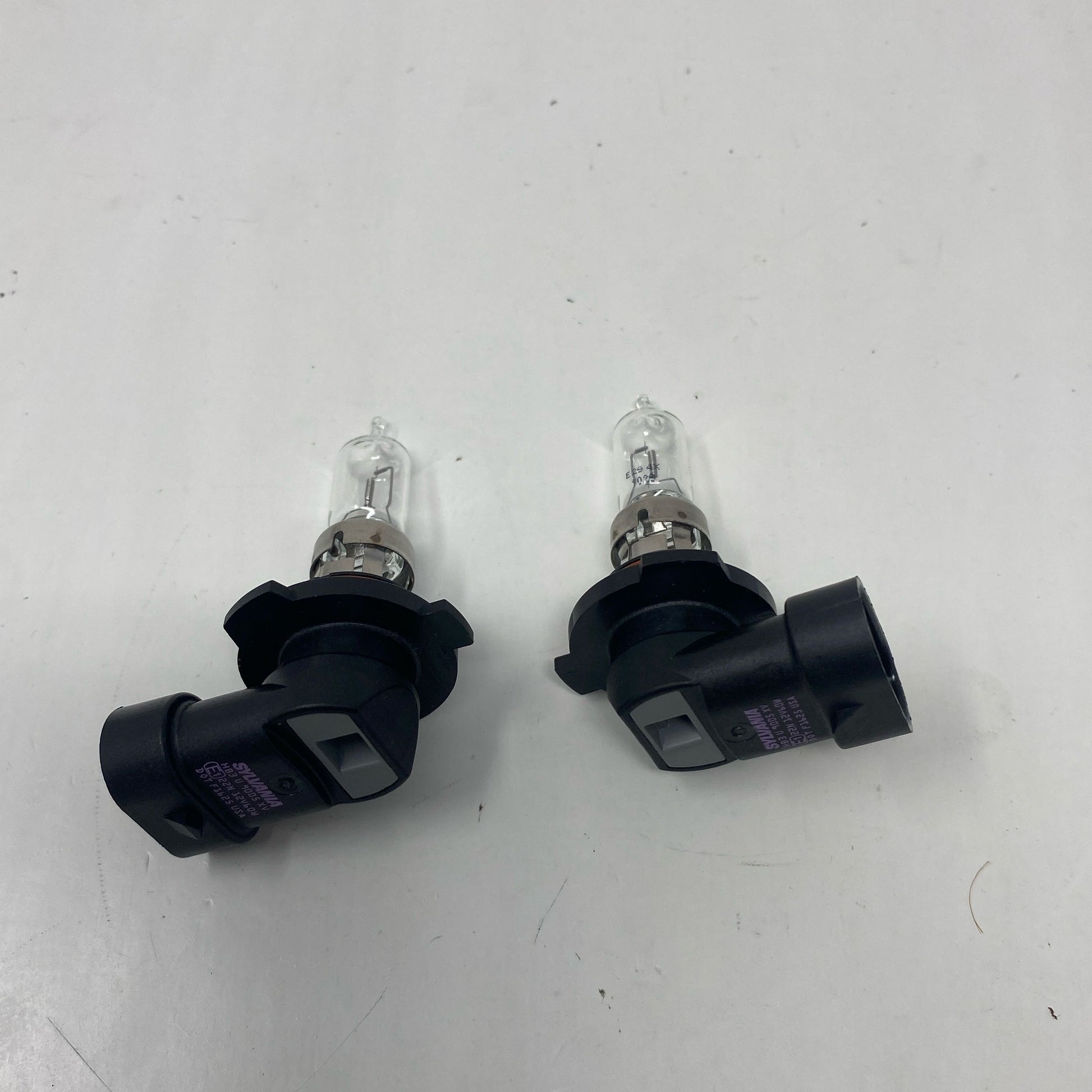 Front-UNT893717XJM