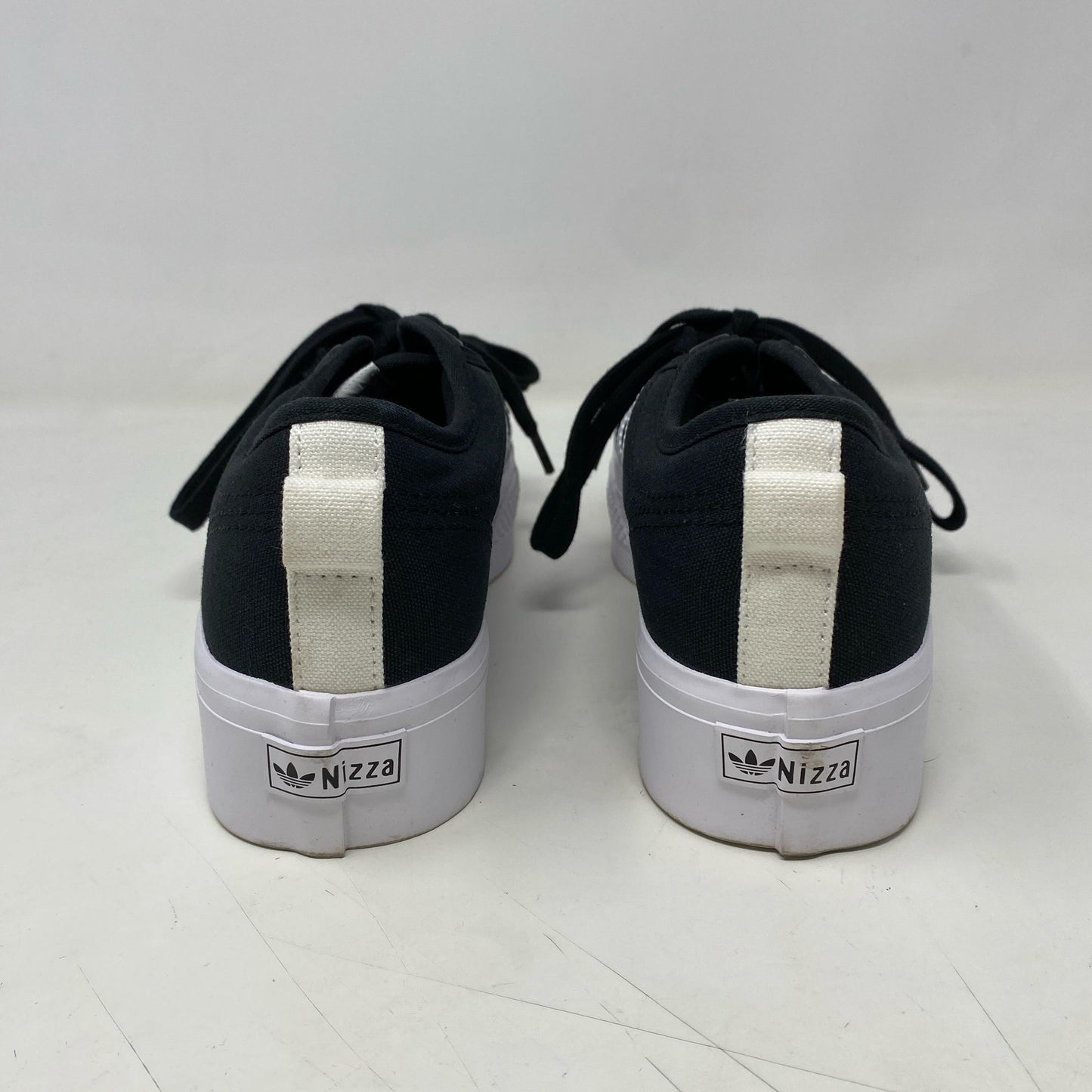 Left-UNT683775WHC