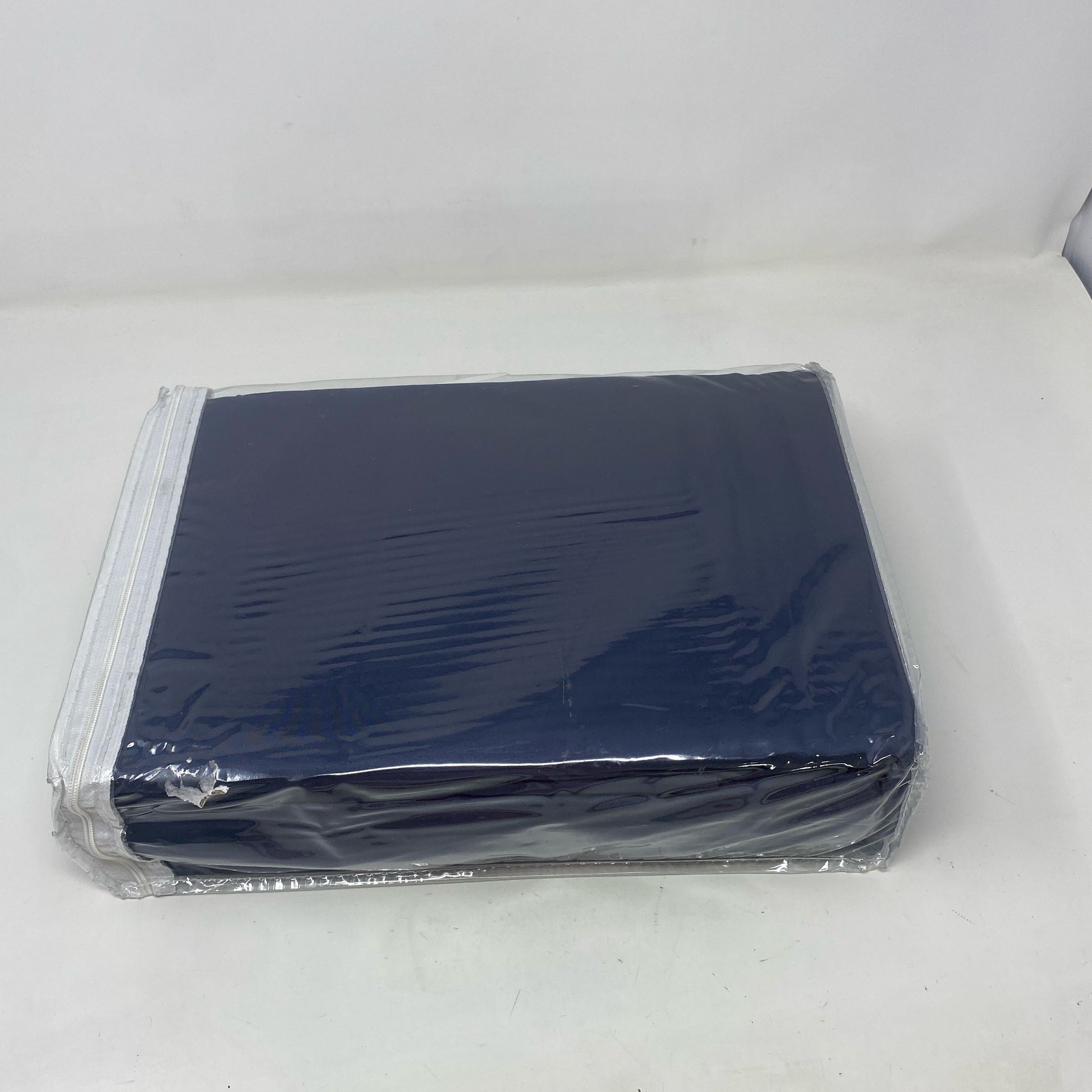 Bottom-UNT8533492KW