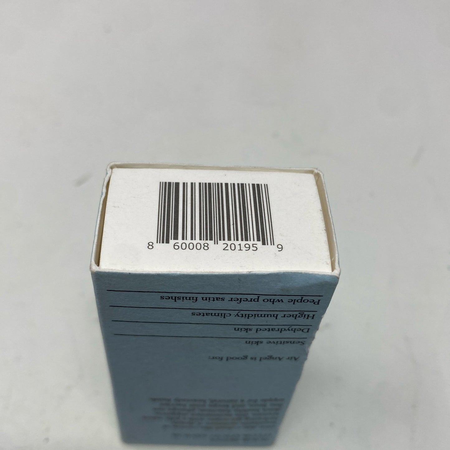 Serial #/Tag-UNT554946P2EZ