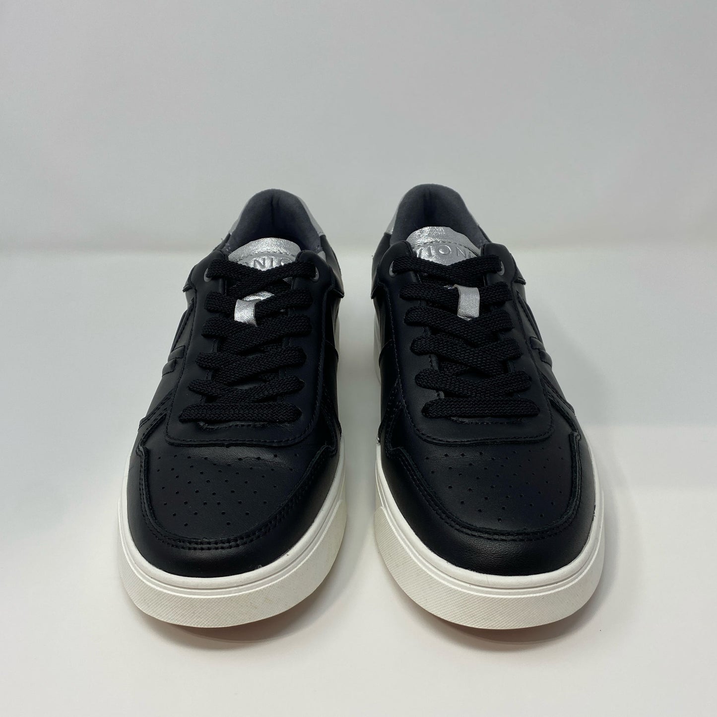 Left-LPNPMDW9960813