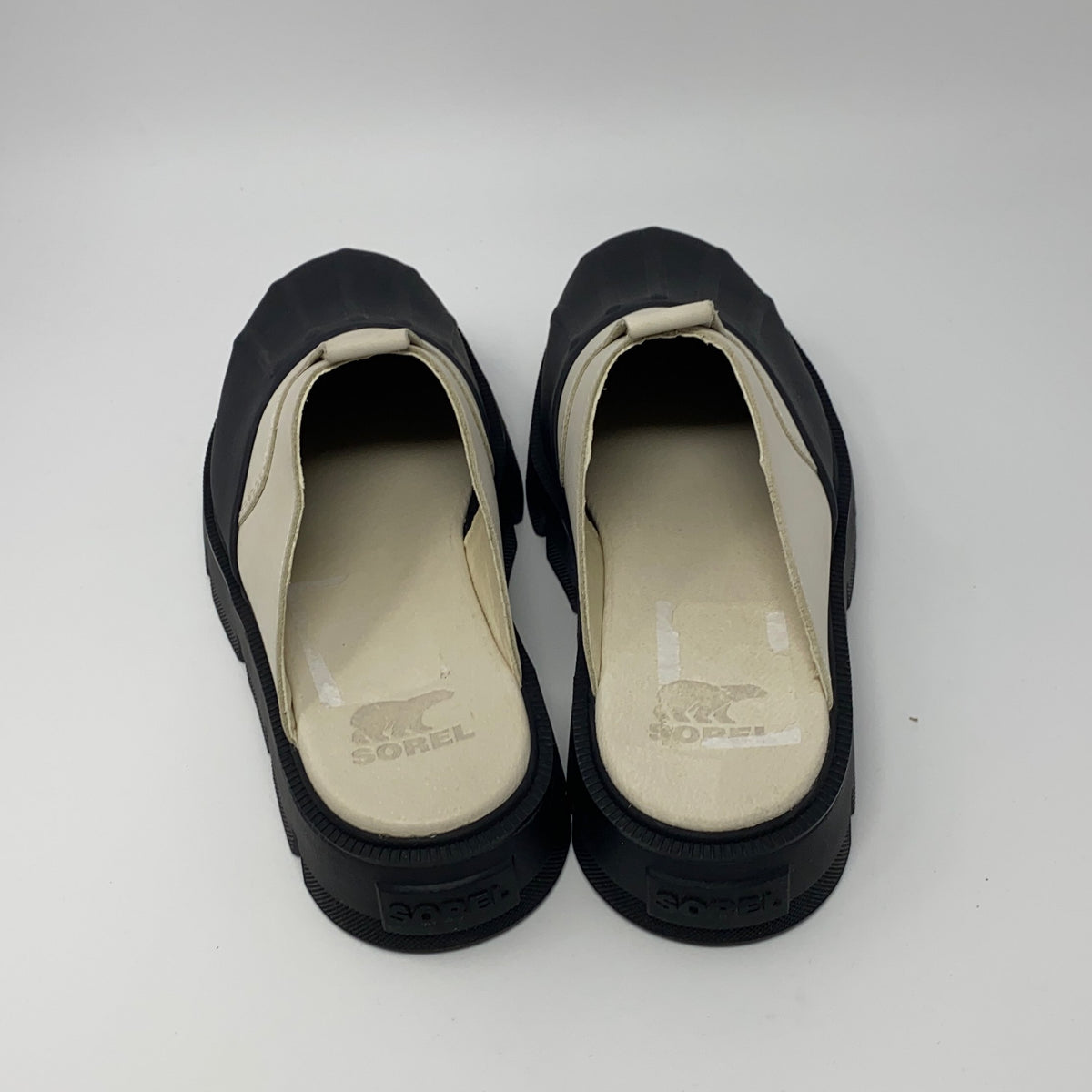 Right-UNT182001FBQ