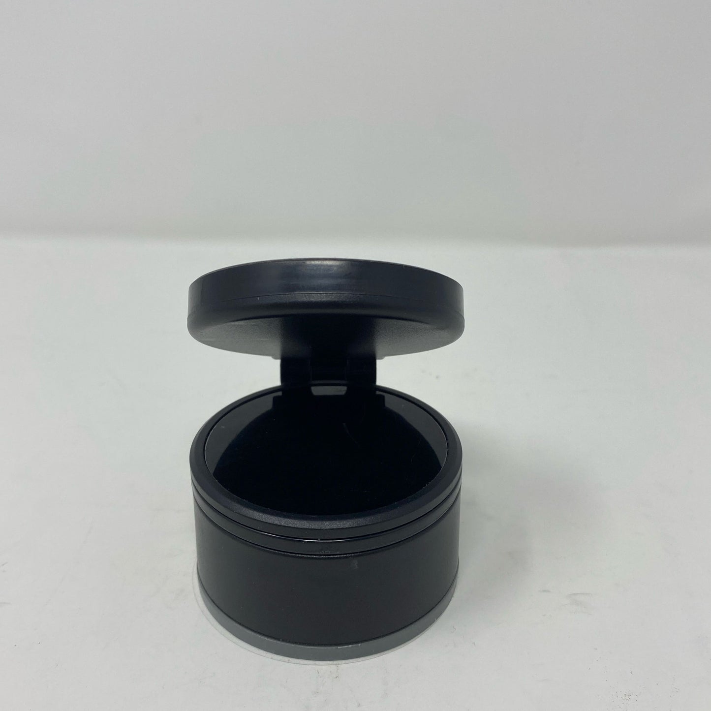 Back-UNT745933JEA