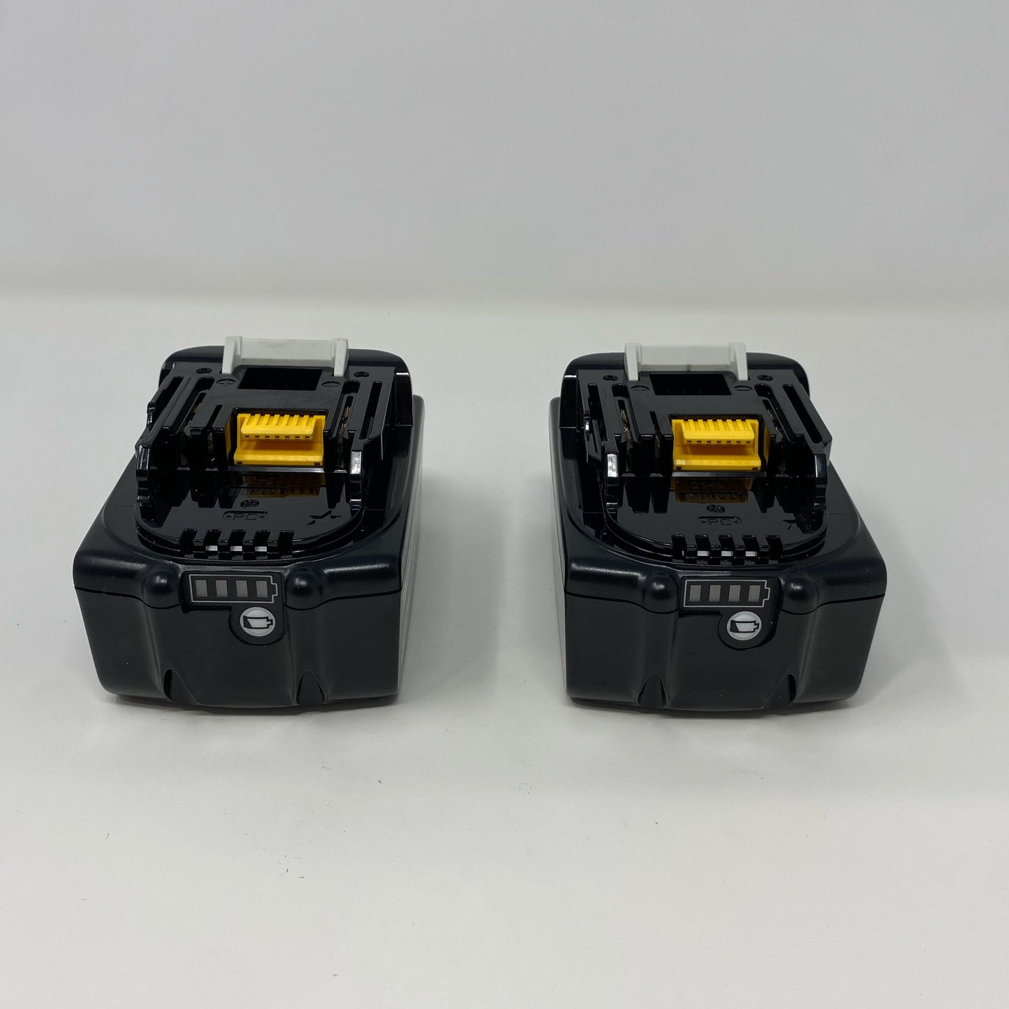 Left-LPNNE6Y14MPKX