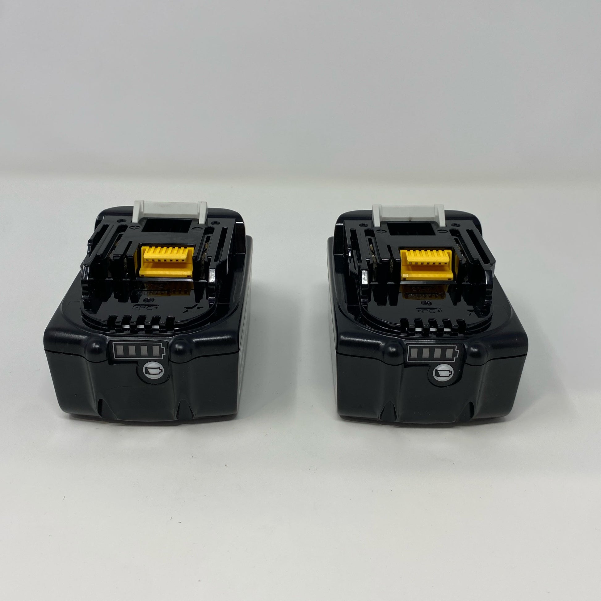 Left-LPNNE6Y14MPKX