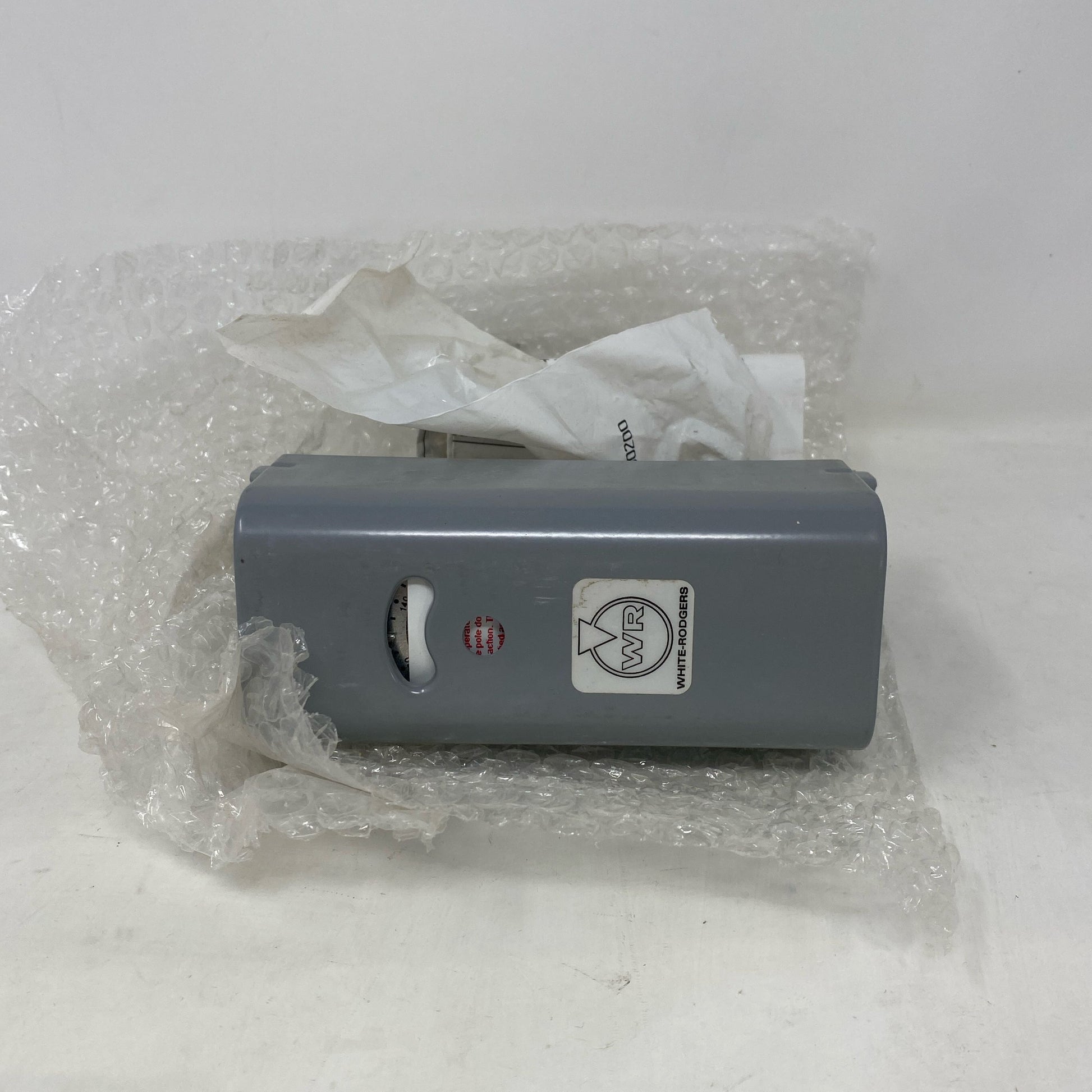 Front-UNT127565TA8