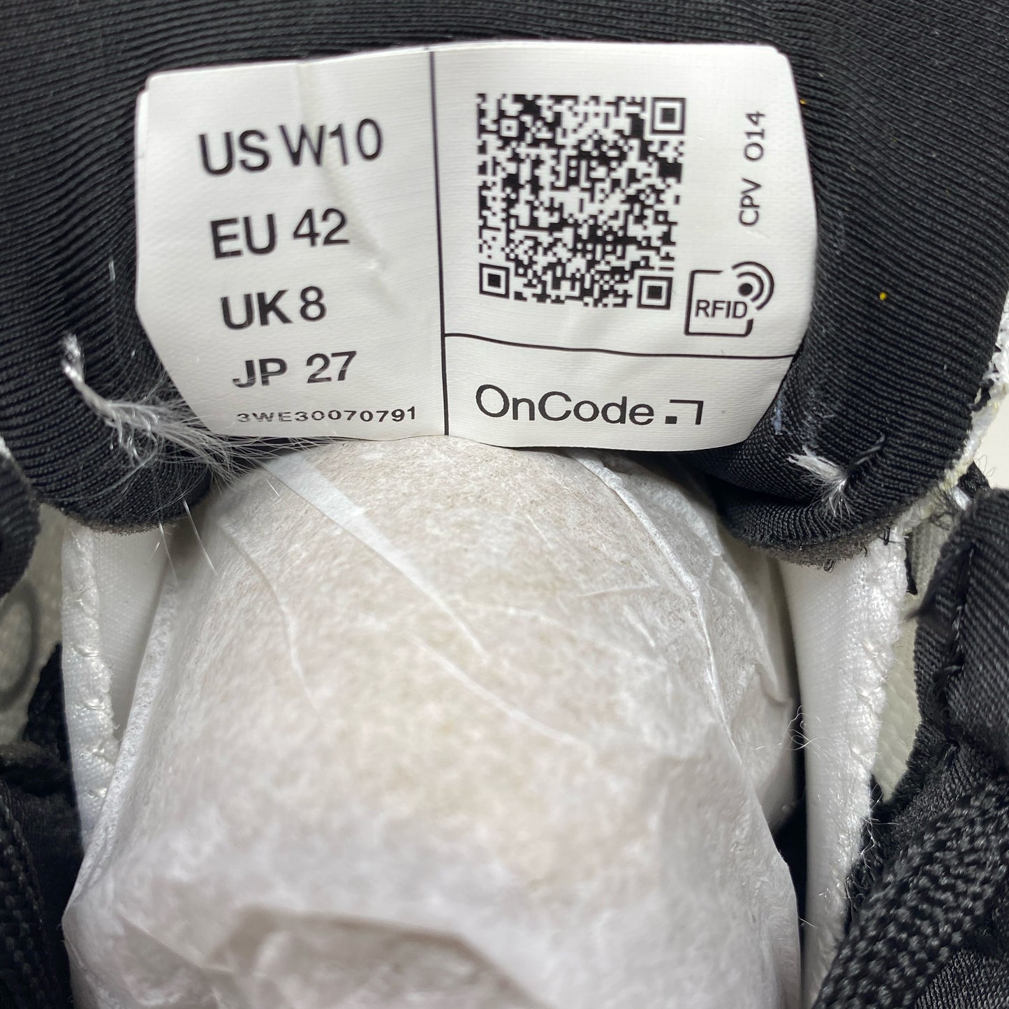 Serial #/Tag-UNT685772PRS