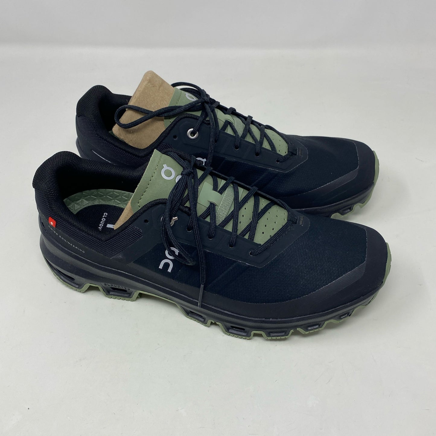 Front-UNT5786827F8