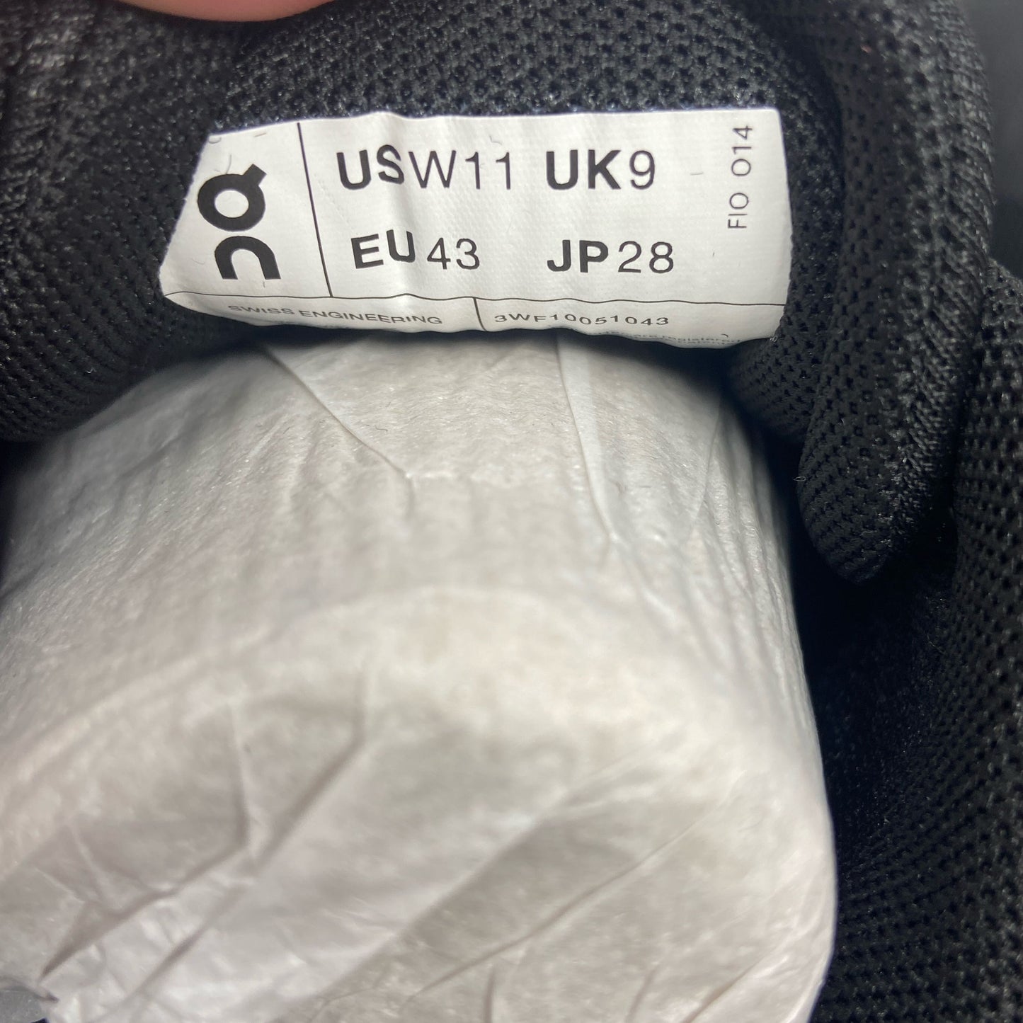 Serial #/Tag-UNT677640VV0
