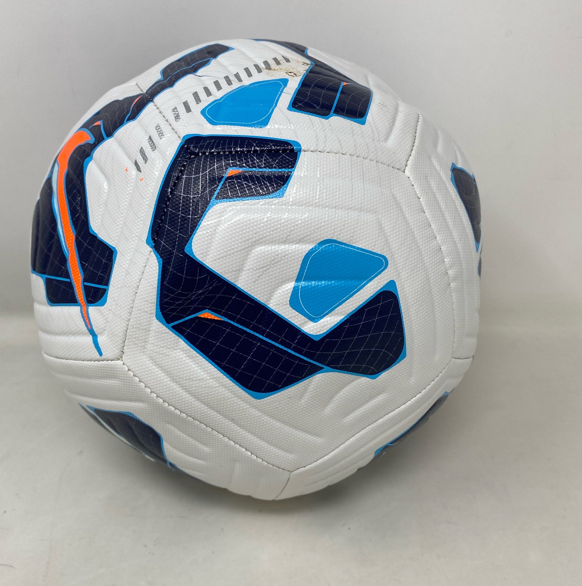 Right-LPNAC339409581