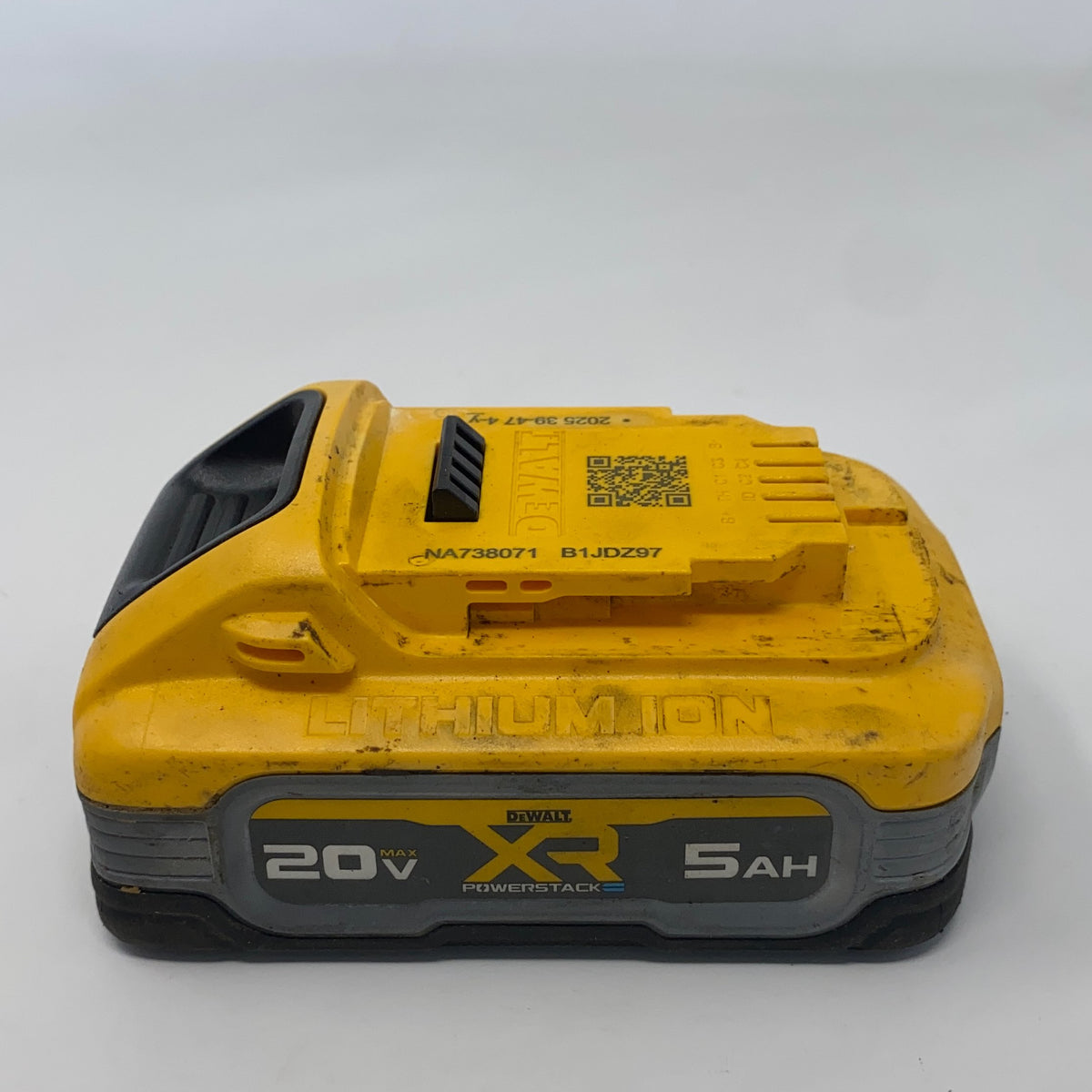 Back-LPNNH6PV6LQL4