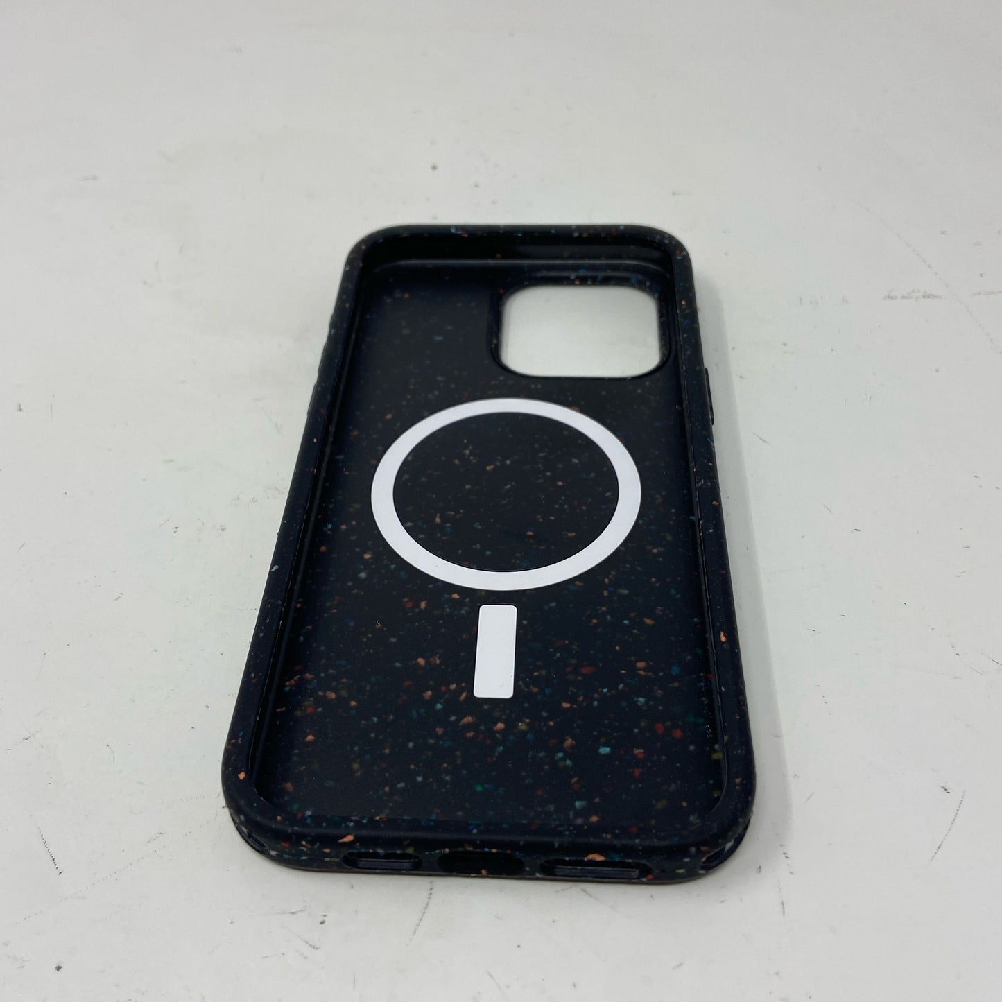 Front-LPNO560543502
