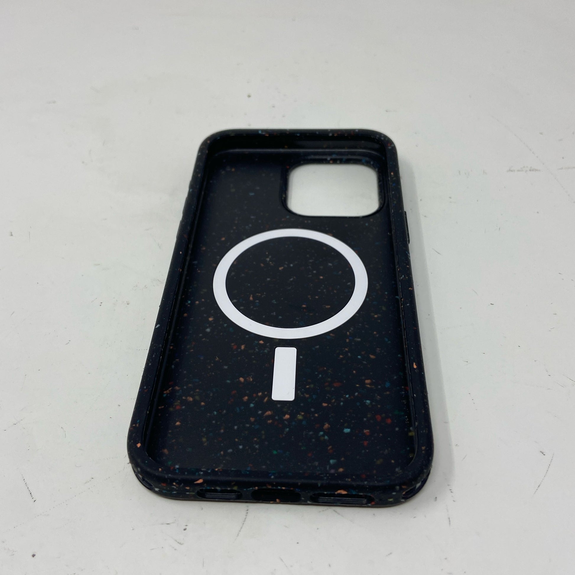 Front-LPNO560543502
