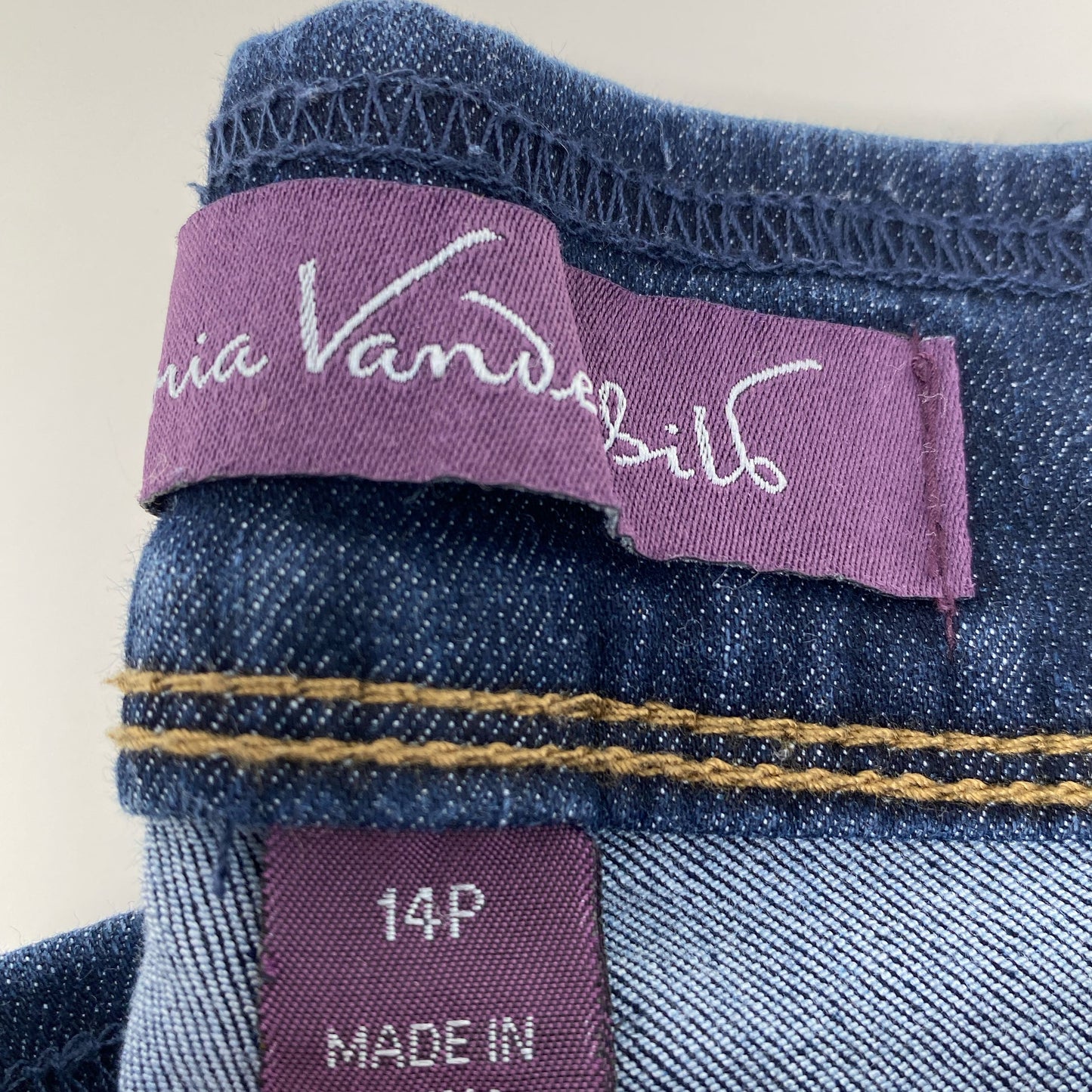 Serial #/Tag-UNT29582457G