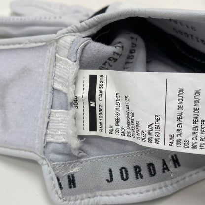 Serial #/Tag-UNT740286ZLS