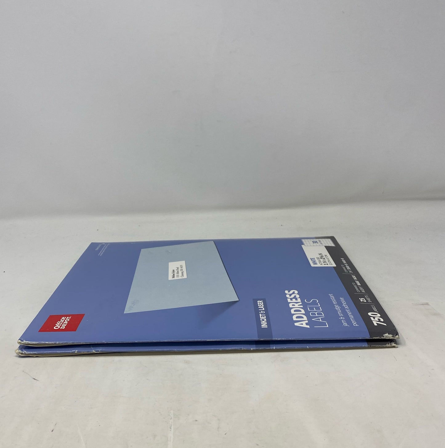 Left-UNT1403596Z4