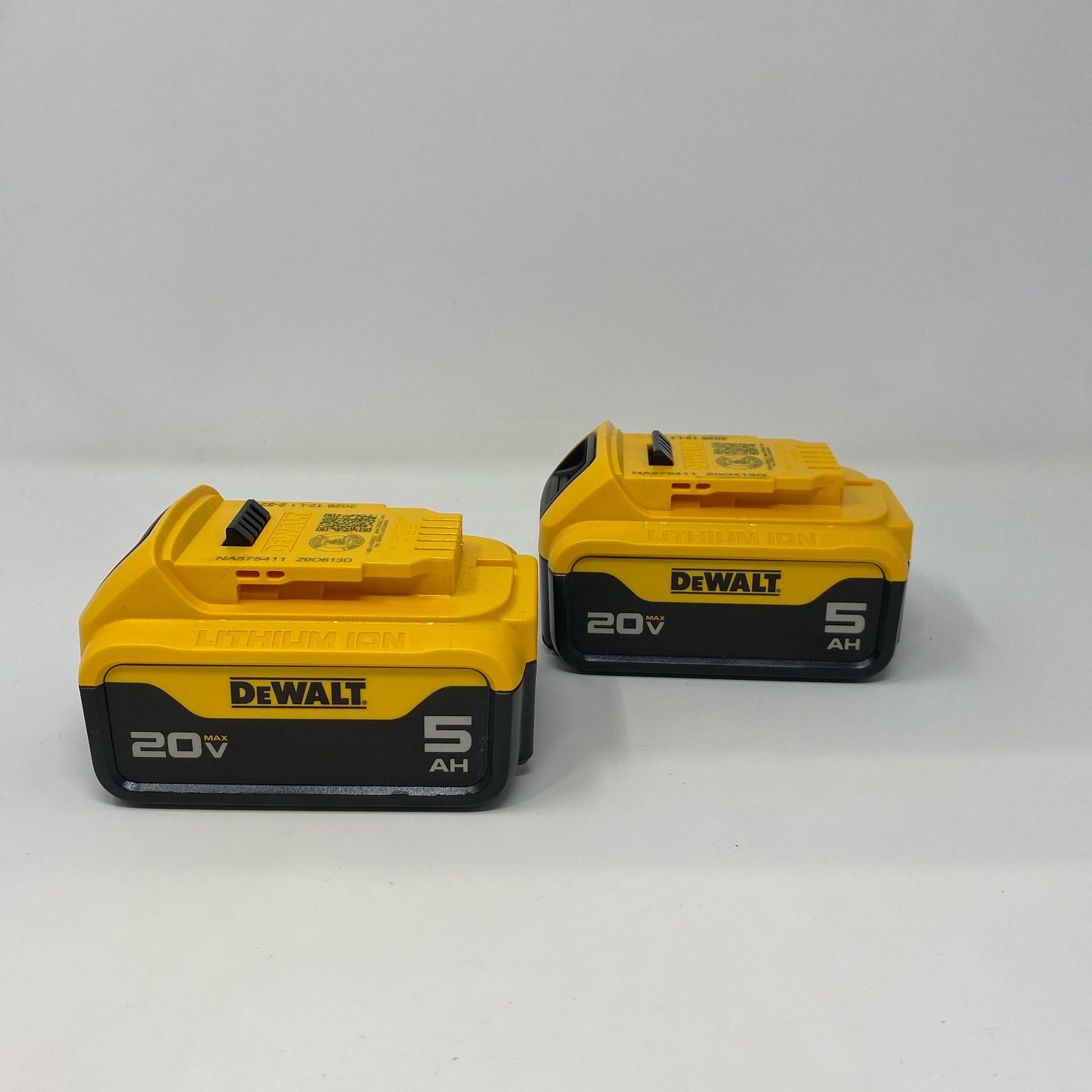 Front-UNT210591NVX
