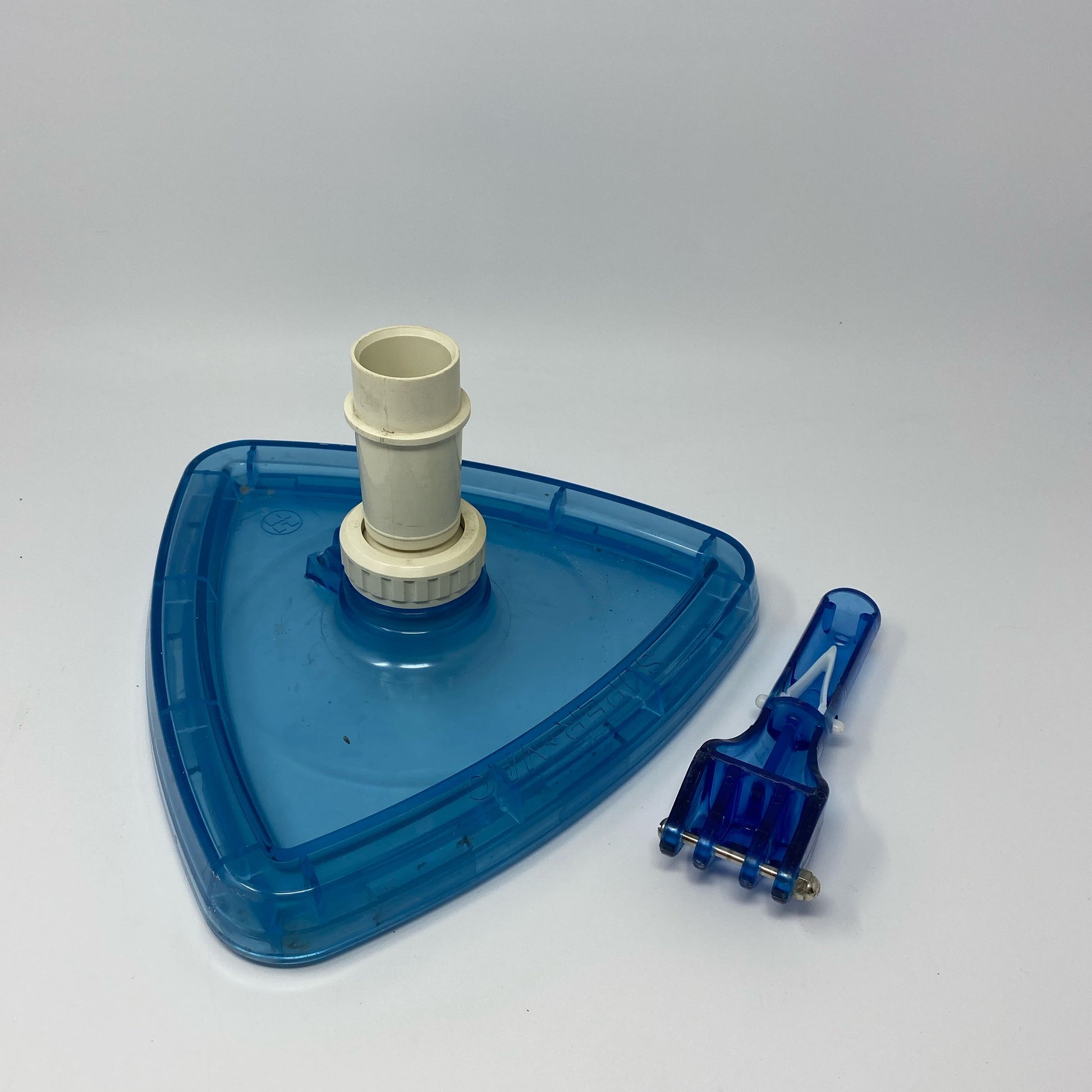 Right-UNT03394484M