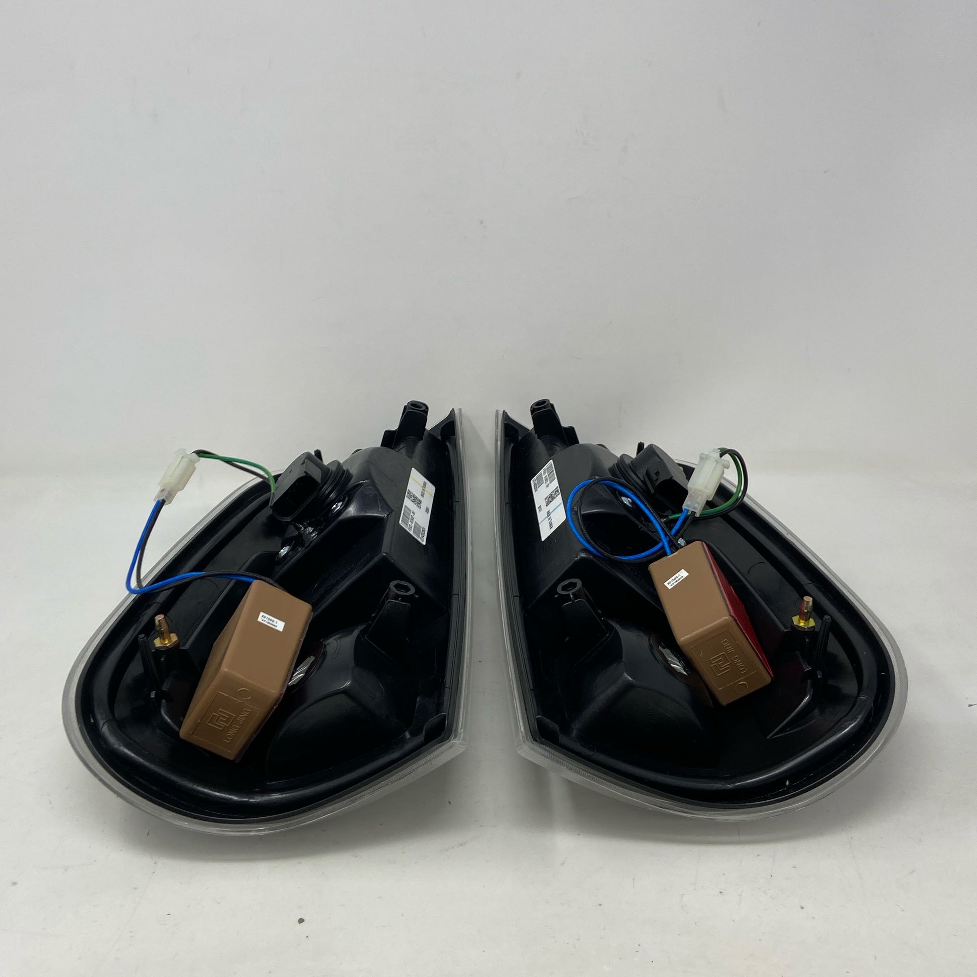 Bottom-UNT231273Y2J