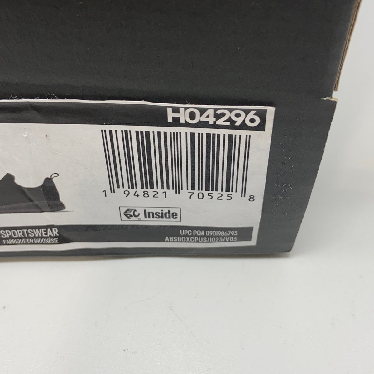 Serial #/Tag-UNT46036021O