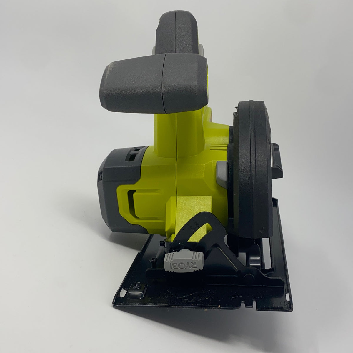 Right-LPNND66FYVS7M