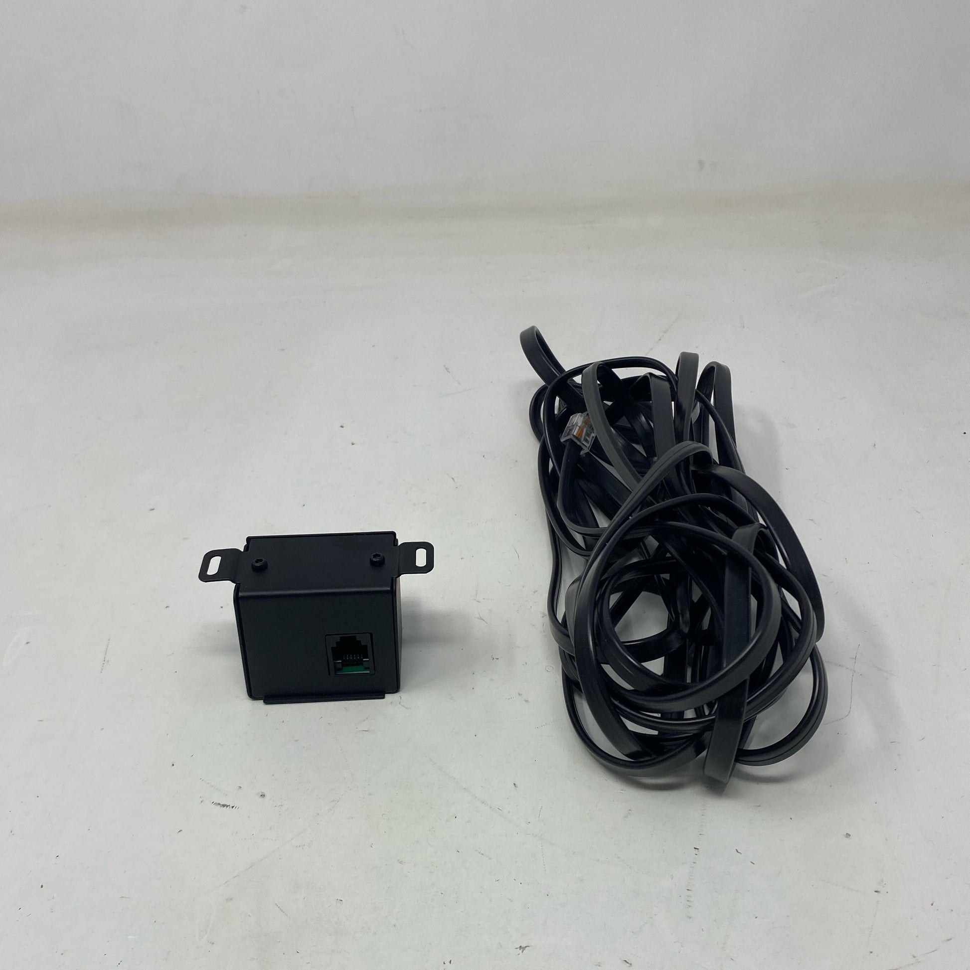 Back-UNT642505BPY