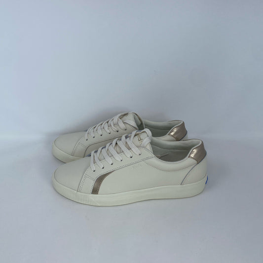 Front-UNT5723508VU