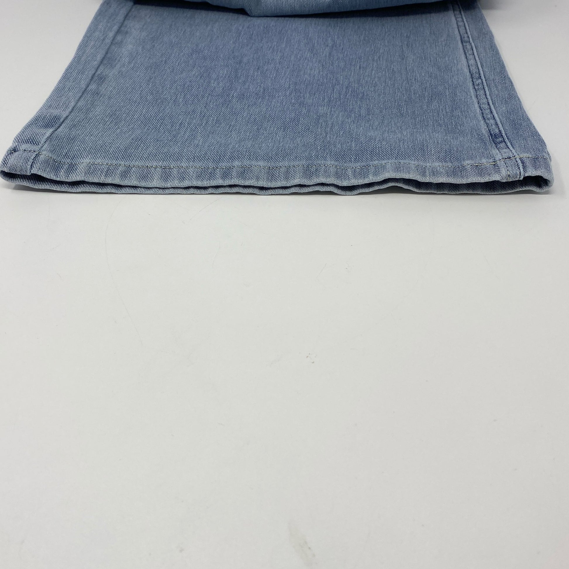 Bottom-UNT816261J2X