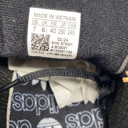 Serial #/Tag-UNT871961YFT