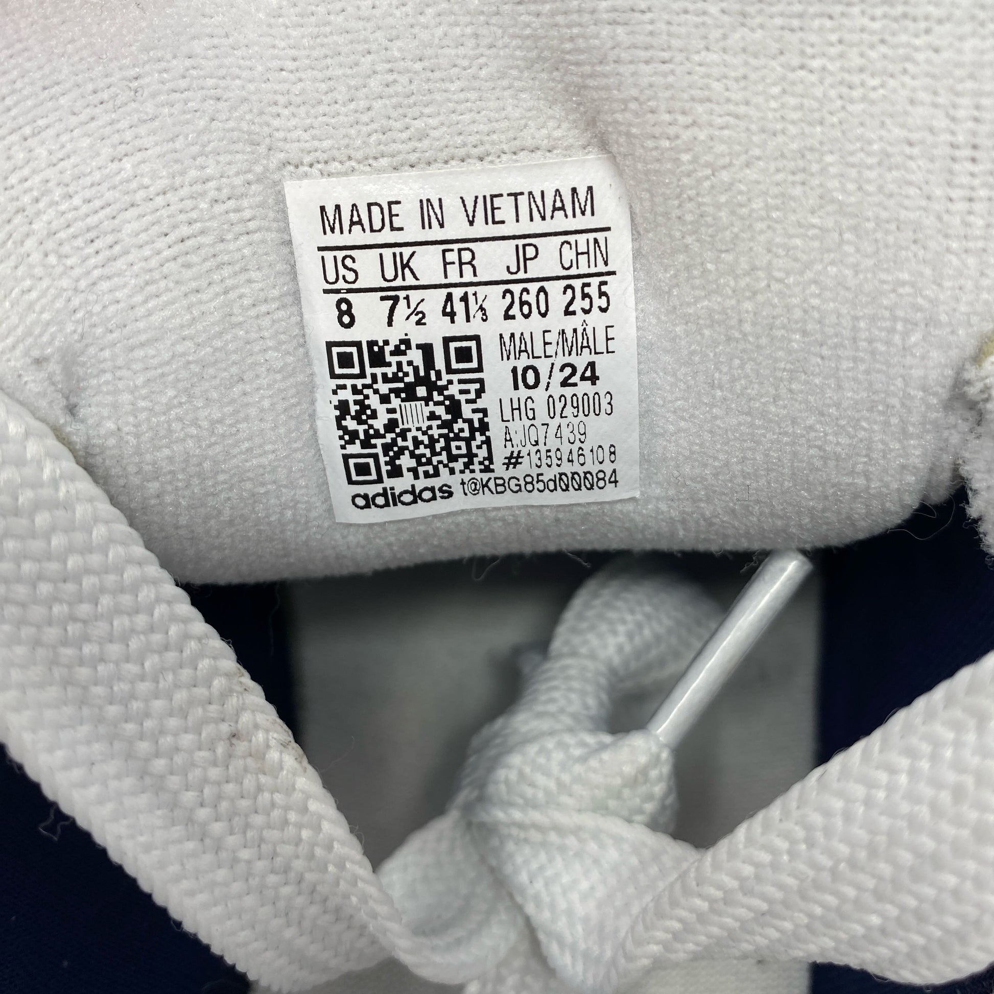 Serial #/Tag-UNT8233027A9