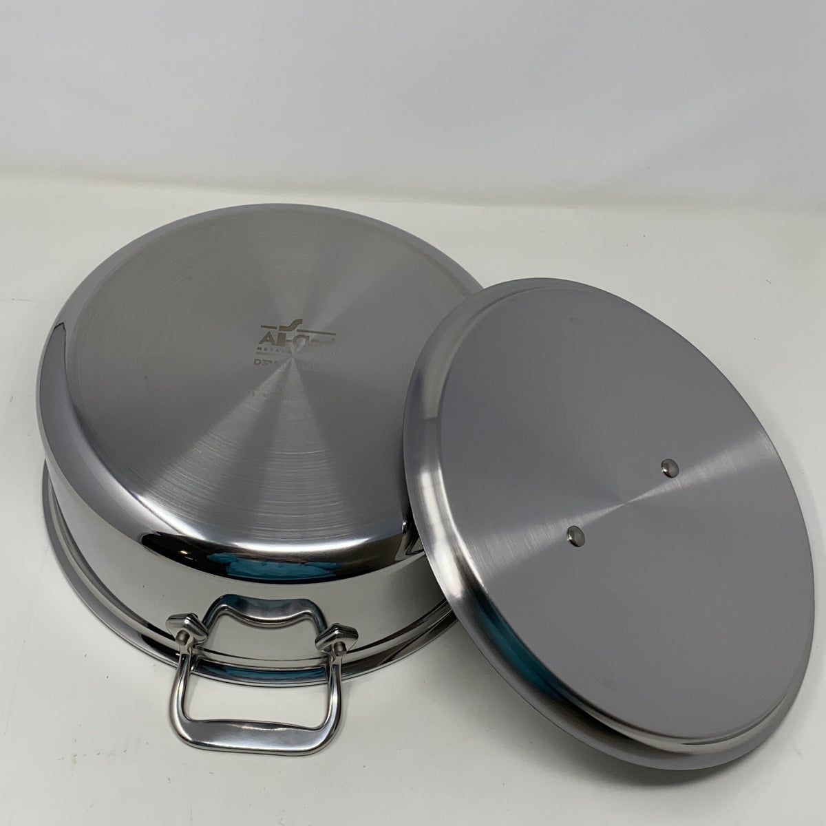 Bottom-LPNAC620795941