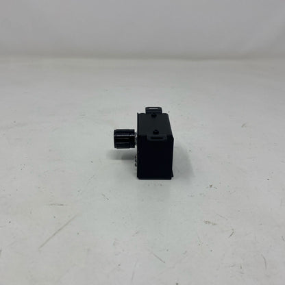 Left-UNT130591VSX