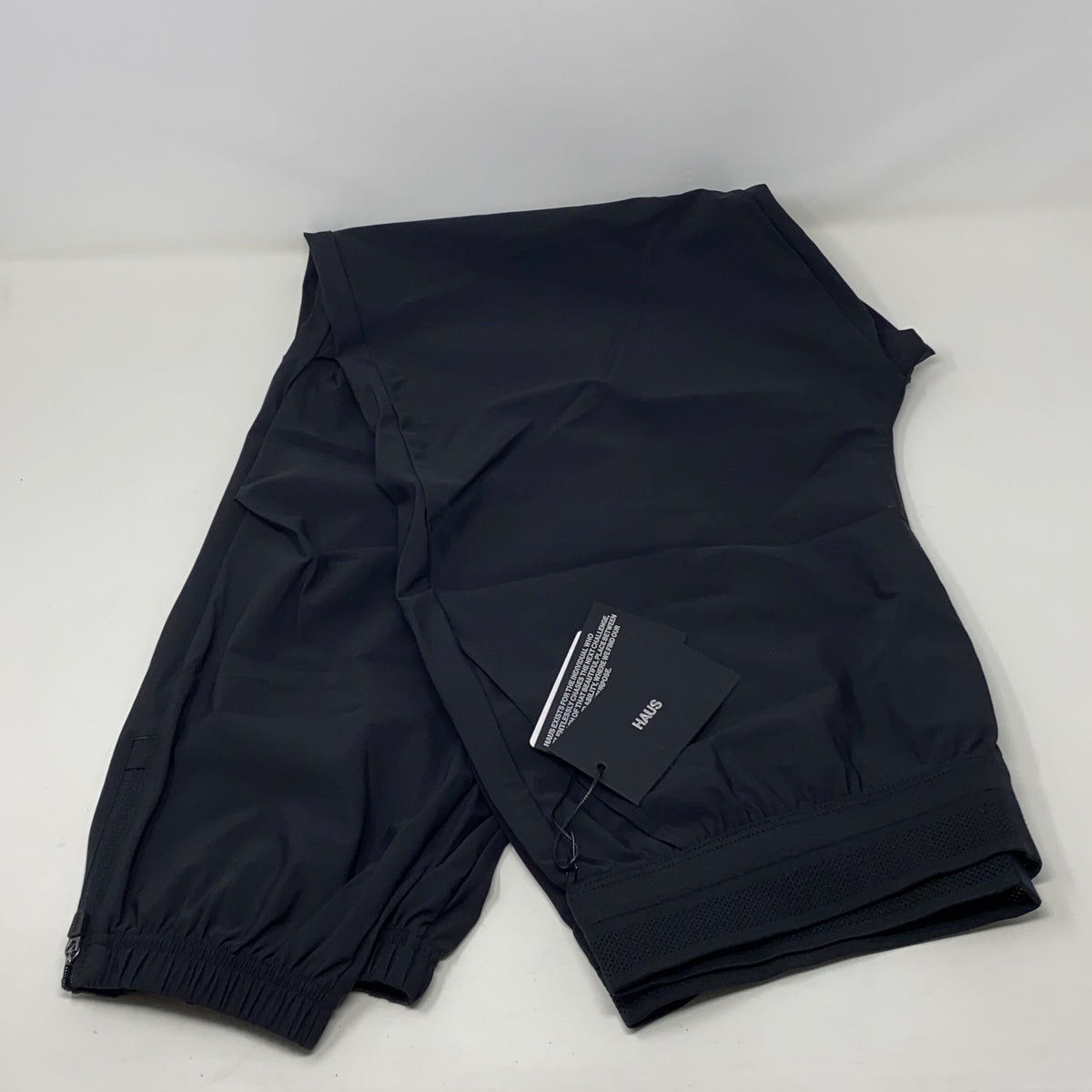 Back-UNT005057ZEW