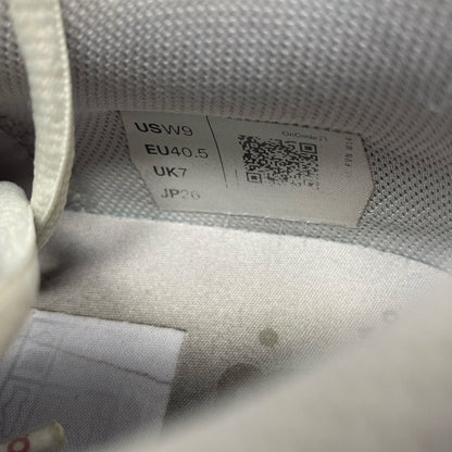 Serial #/Tag-UNT747860Q2W