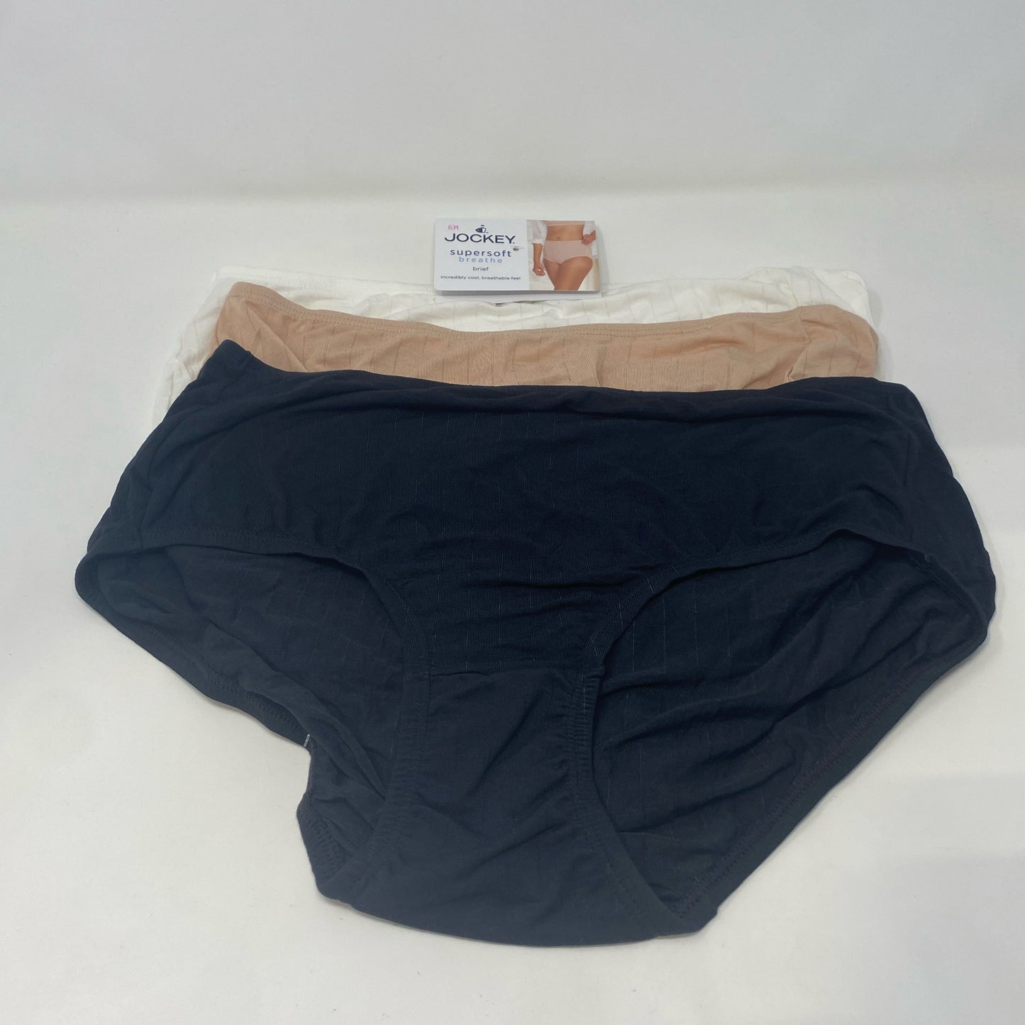 Front-LPNNA62W3G8RQ