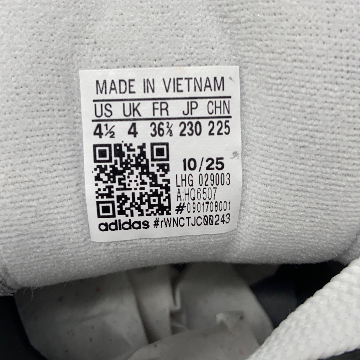 Serial #/Tag-LPNNG6PTR52GJ