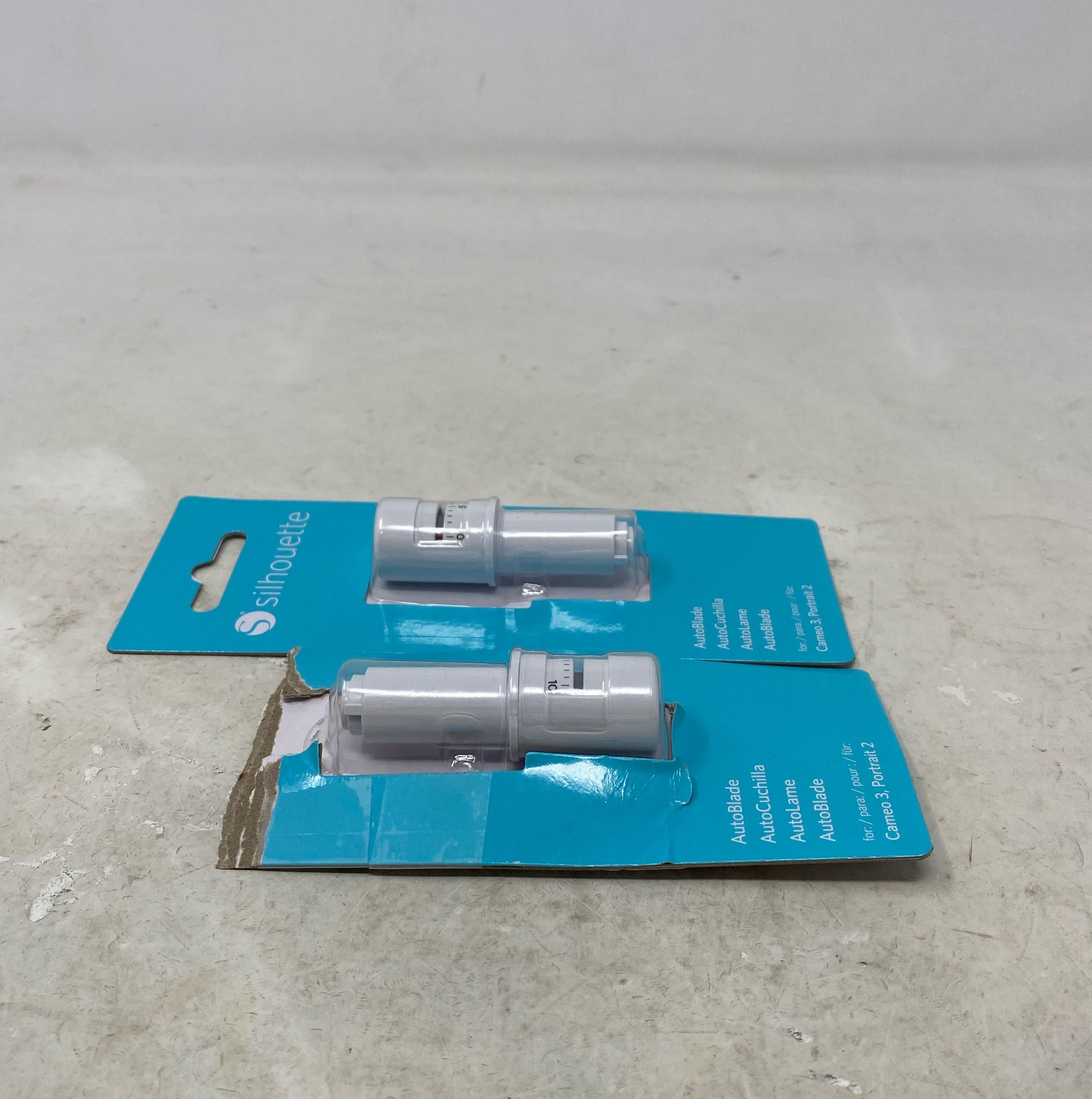 Right-LPNAC208444018