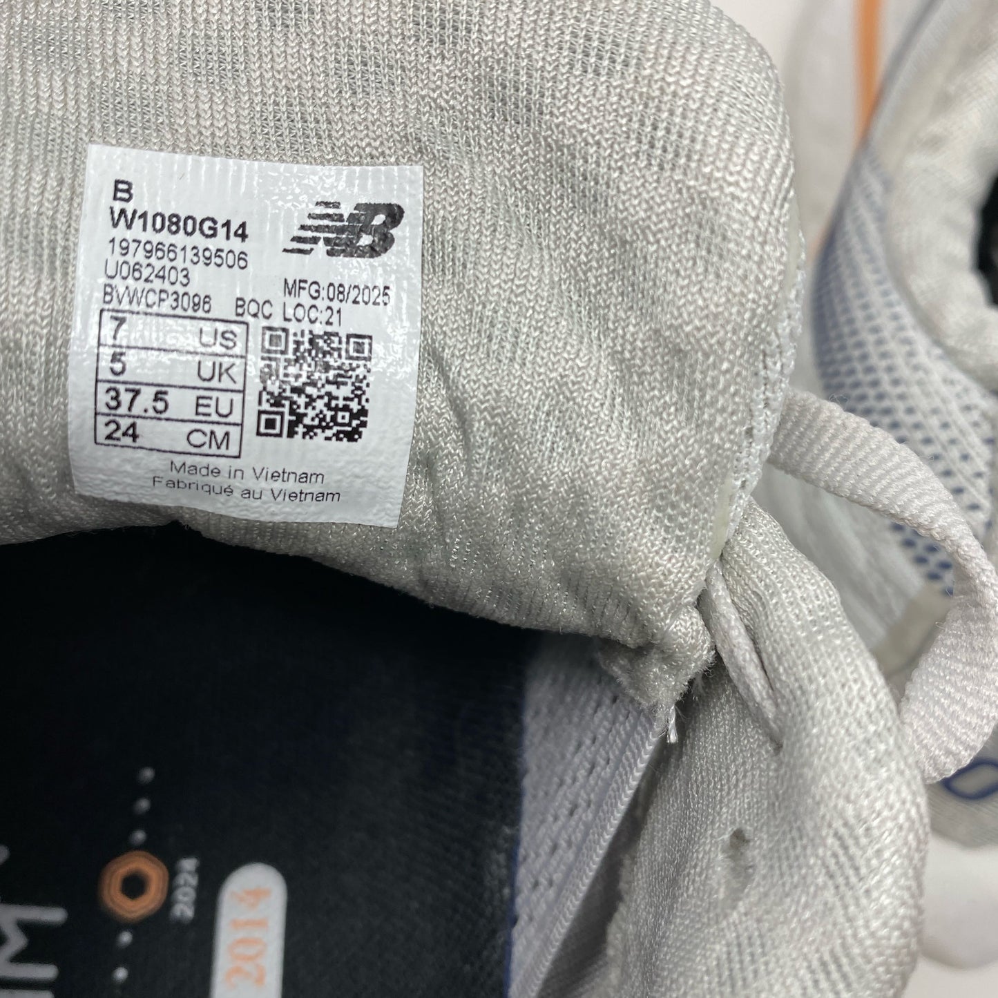 Serial #/Tag-LPNPMFL2208143