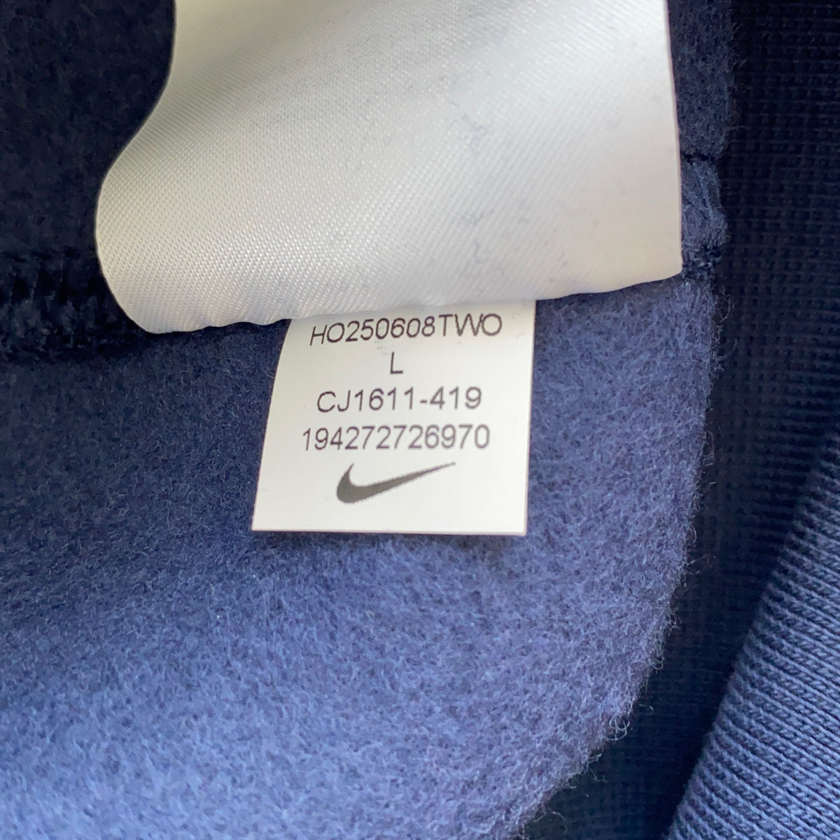 Serial #/Tag-LPNNG6Z69525Z