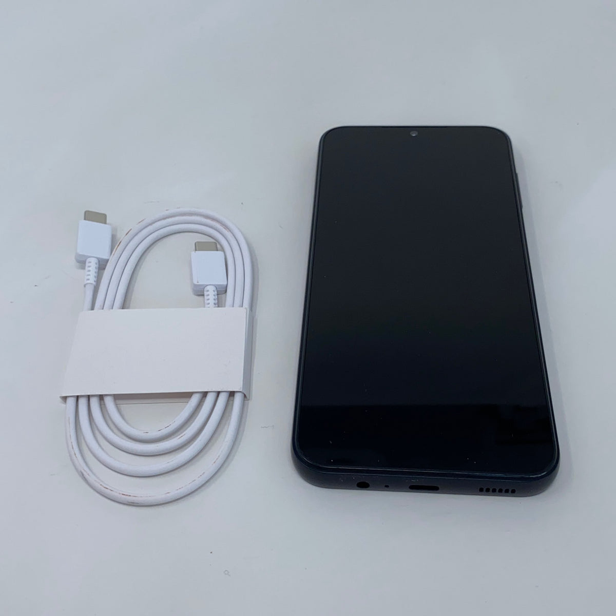Front-UNT136702U8V